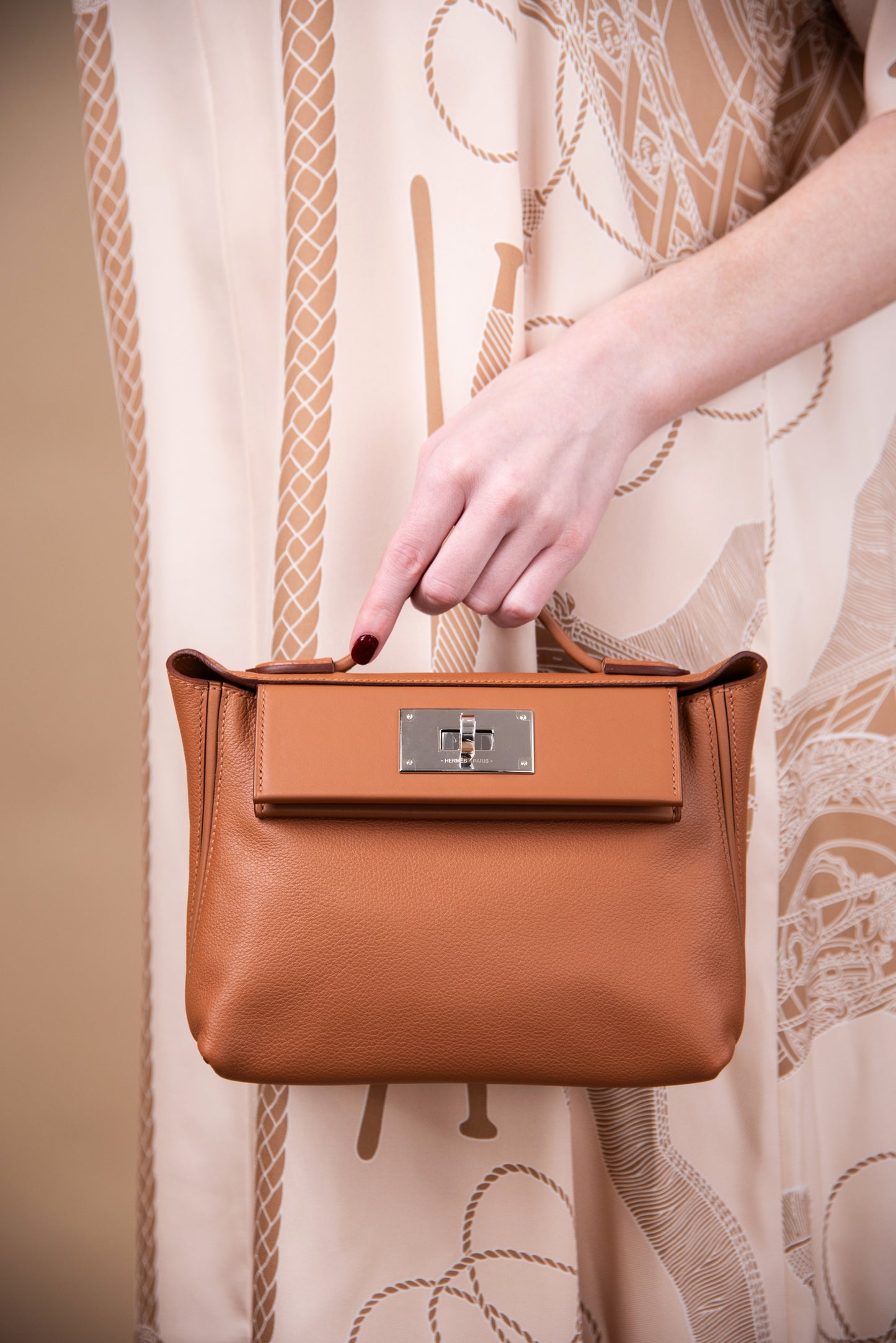 Hermès Mini 24/24 in Gold PHW