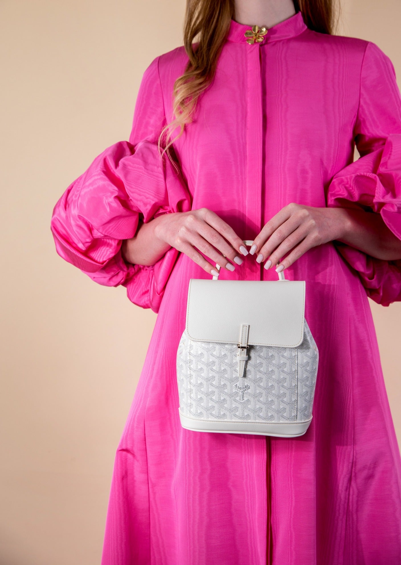 Oscar De La Renta Embellished Gathered Moire Pink Kaftan & Goyard Alpin Mini White Backpack