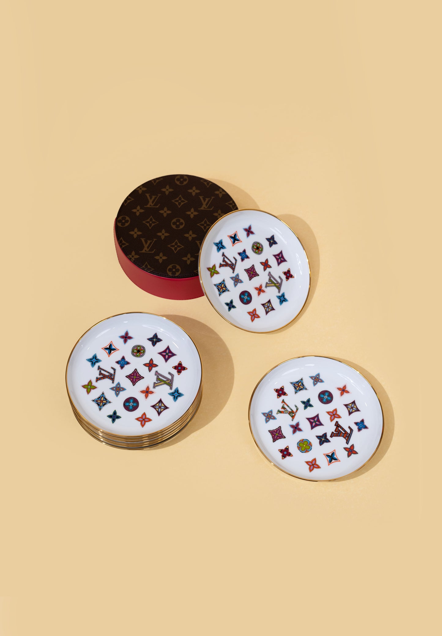 Louis Vuitton Plate and Cup Set