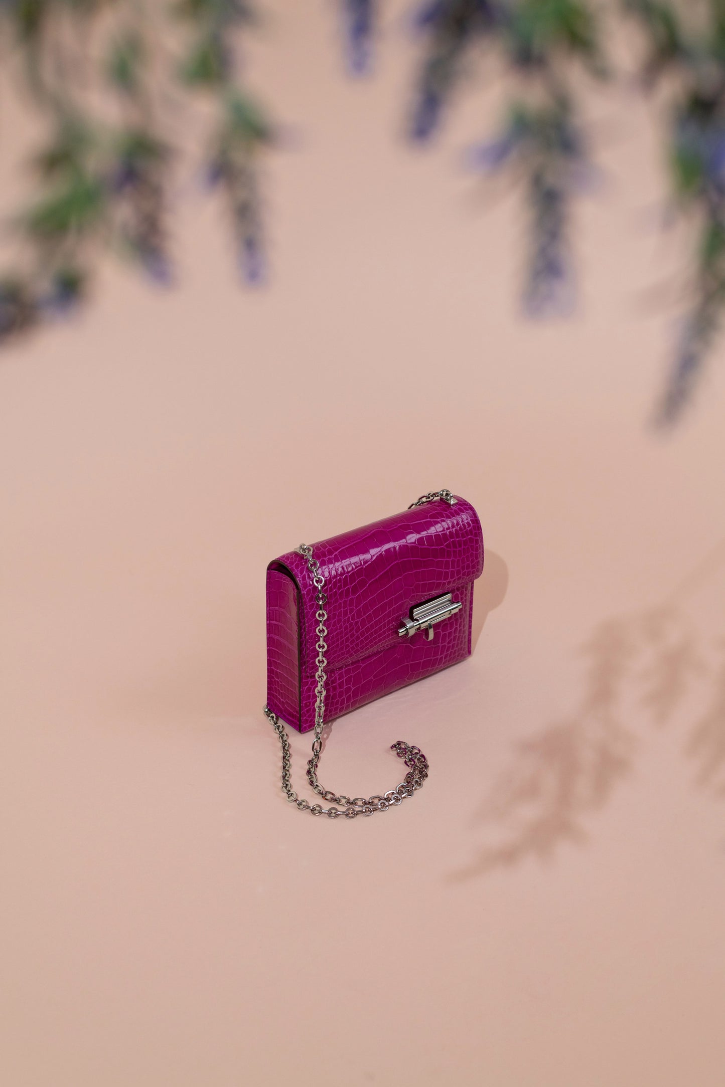 Hermès Mini Verrou Shiny Alligator Chaine Bag in Rose Scheherazade