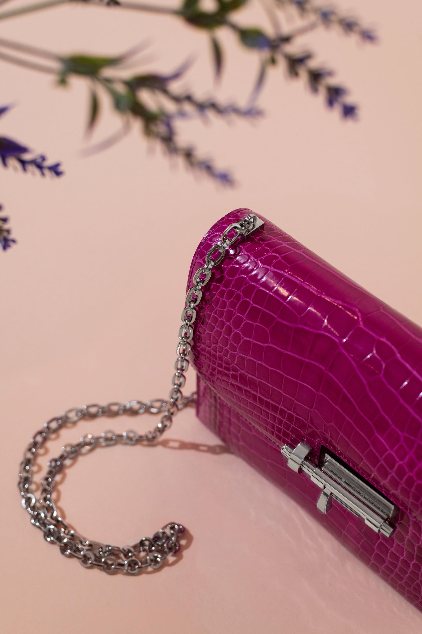 Hermès Mini Verrou Shiny Alligator Chaine Bag in Rose Scheherazade