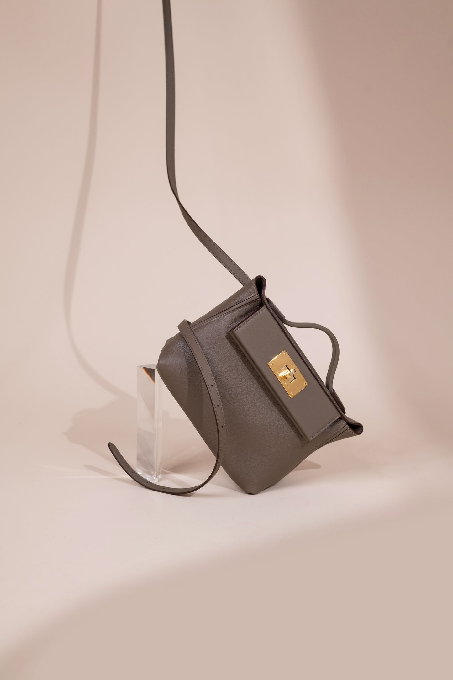 Hermès Mini 24/24 in Etoupe GHW