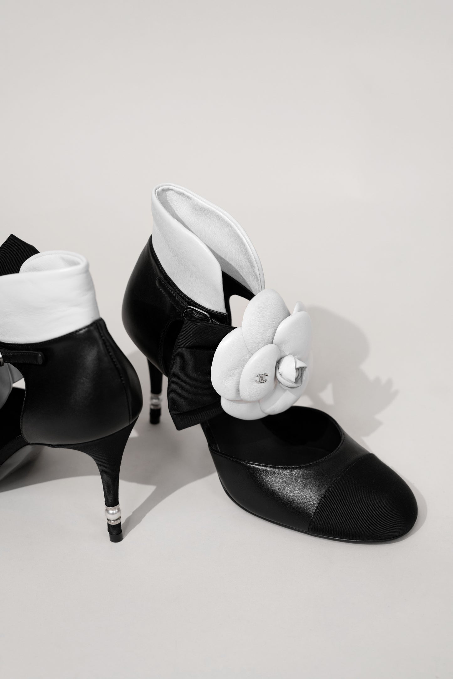Chanel Mary Janes Pumps in Black/White