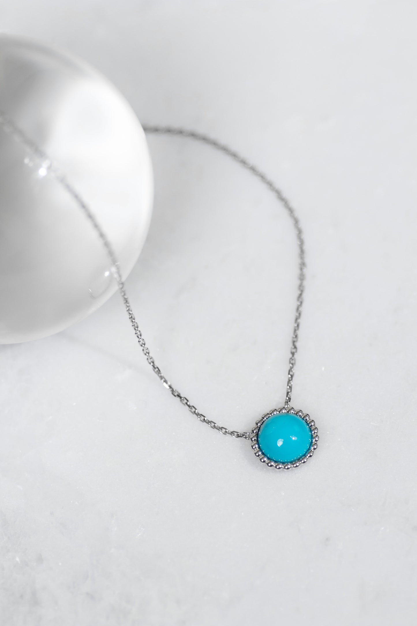 Van Cleef & Arpels Perlée Couleurs Pendant in White Gold/Turquoise