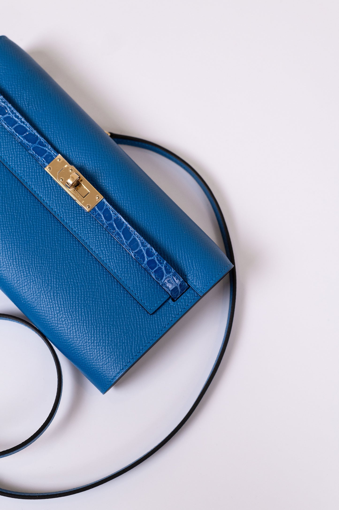 Hermès Kelly Wallet To Go Touch in Blue Mykonos GHW