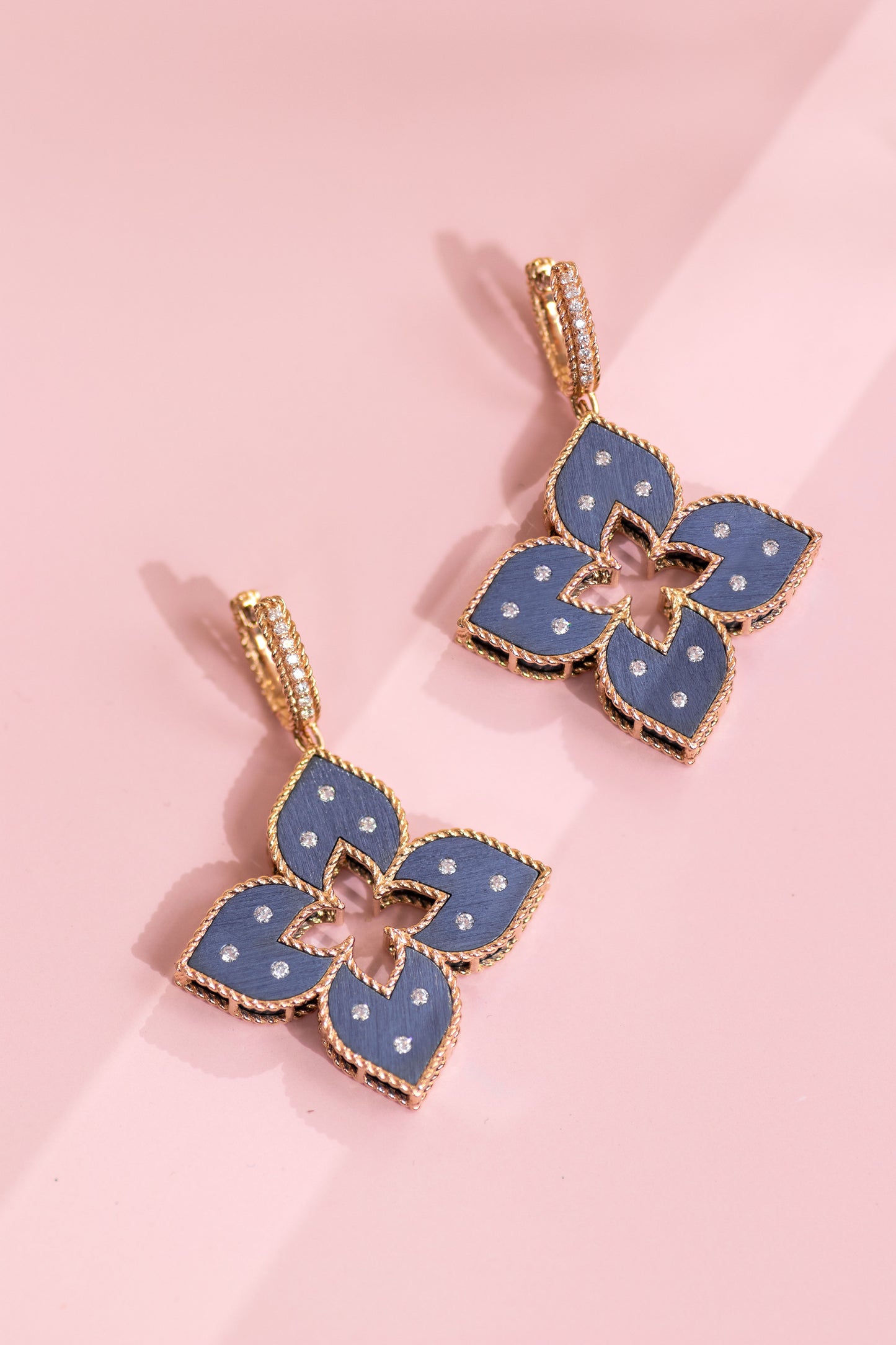 Roberto Coin Venetian Princess Rose Gold Blue Titanium Flower Set