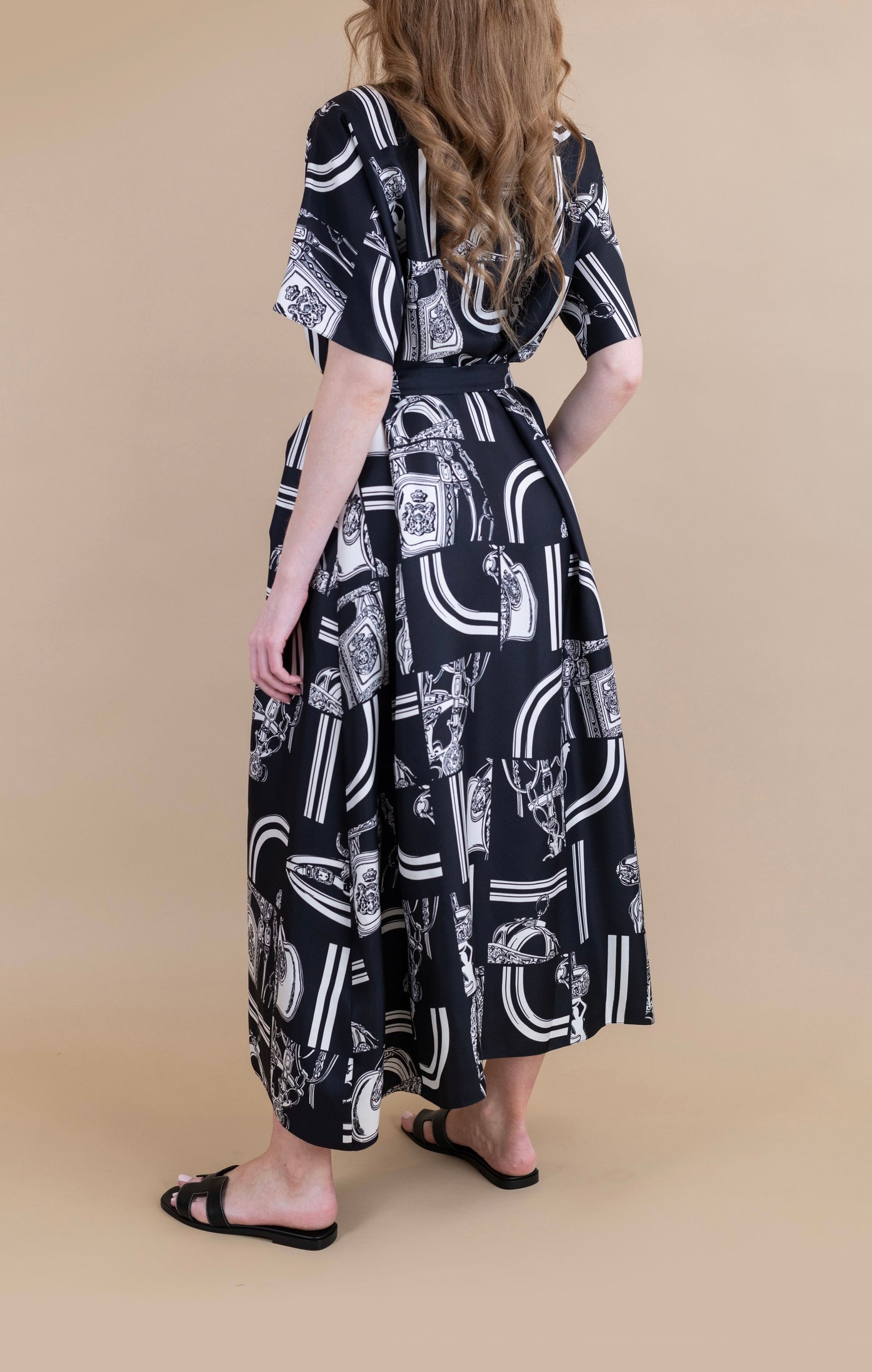 Hermès Caftan Ceinture in Blue Black