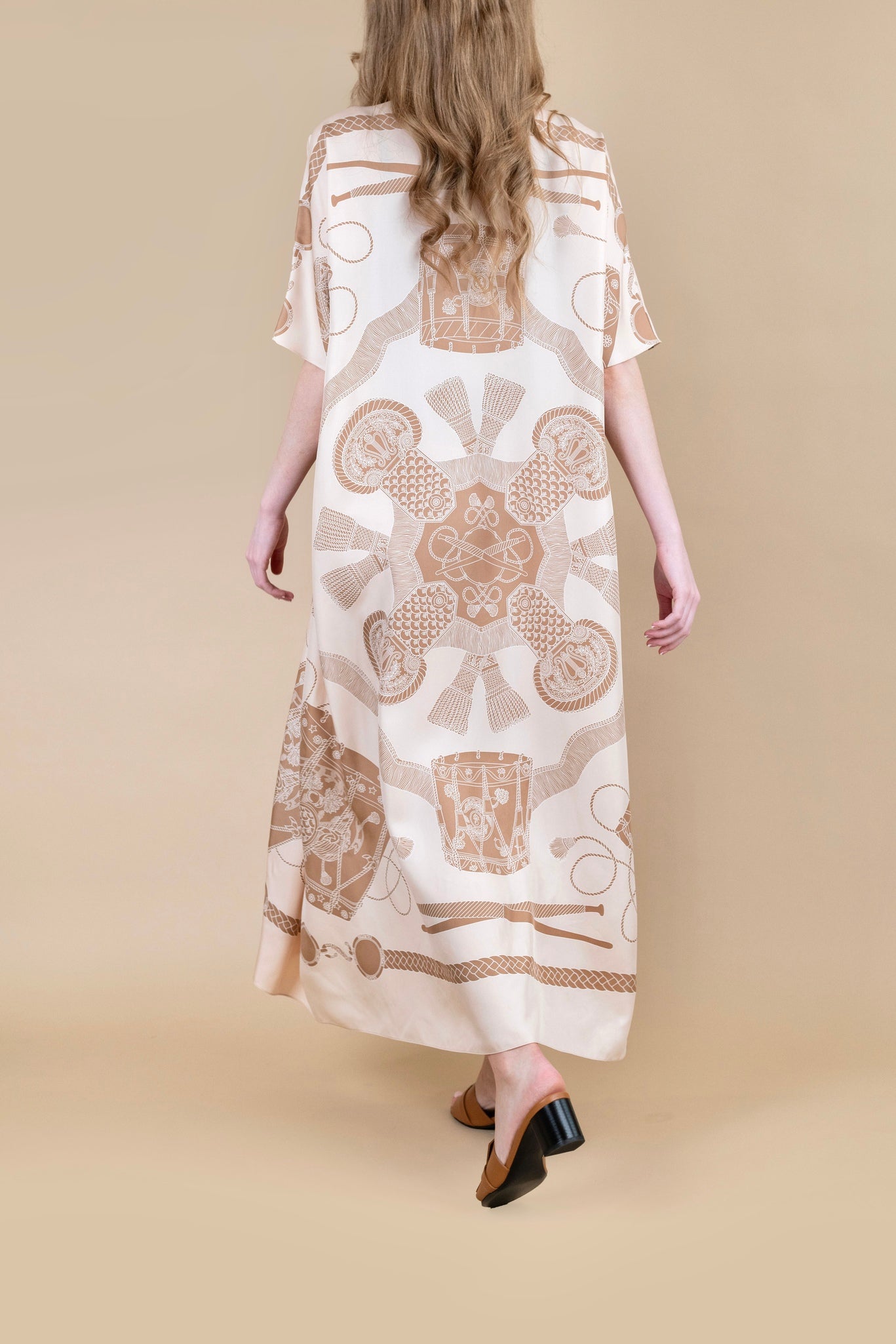 Hermès Caftan in Blanc Poros
