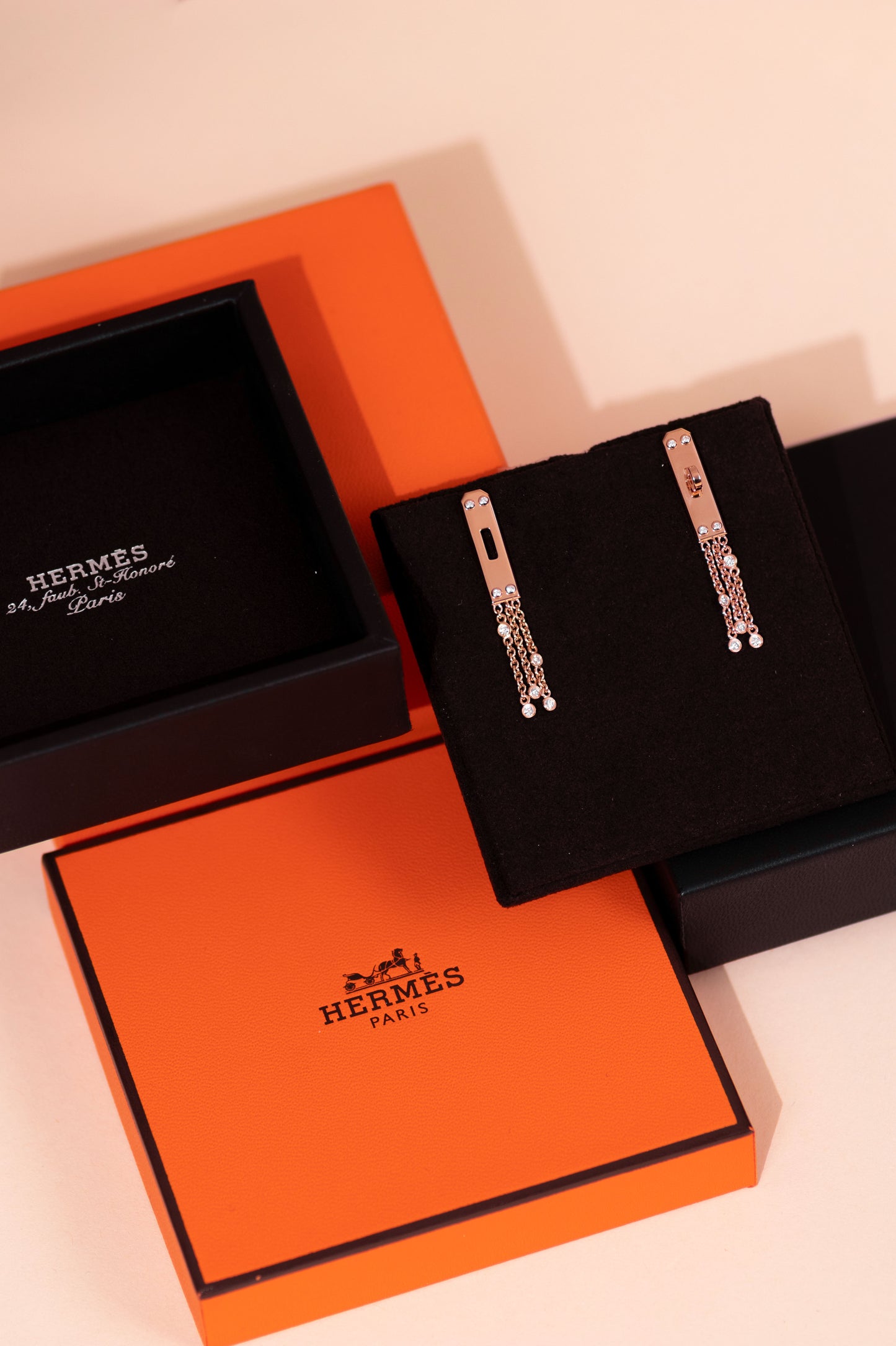 Hermès Kelly Gavroche Rose Gold Earrings
