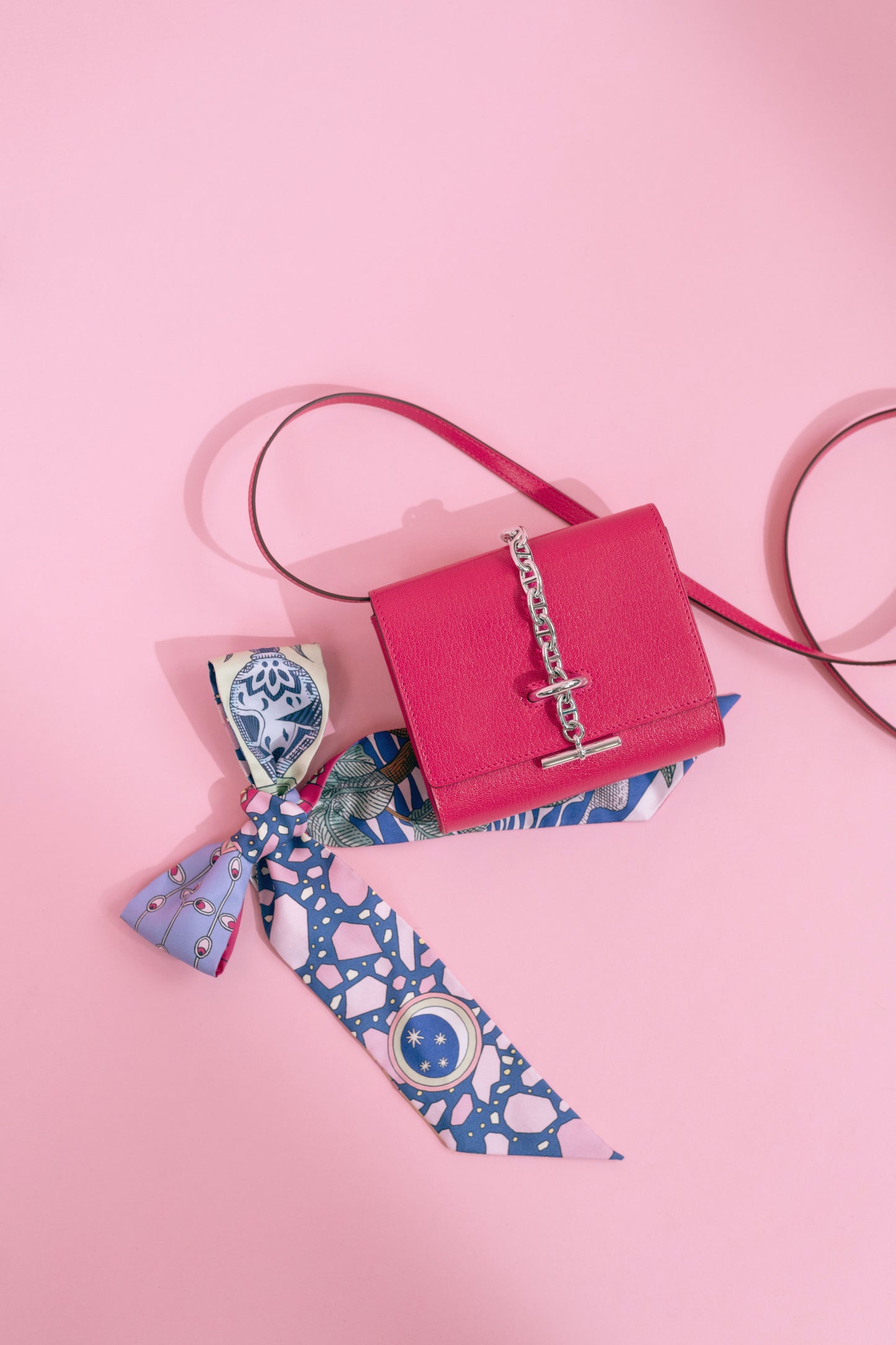 Hermès Compact Wallet Chaine D'ancre in Rose Extreme
