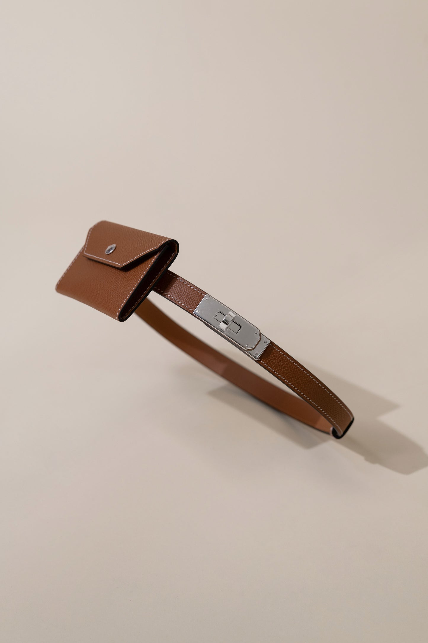 Hermès Kelly Pocket Belt in Gold PHW