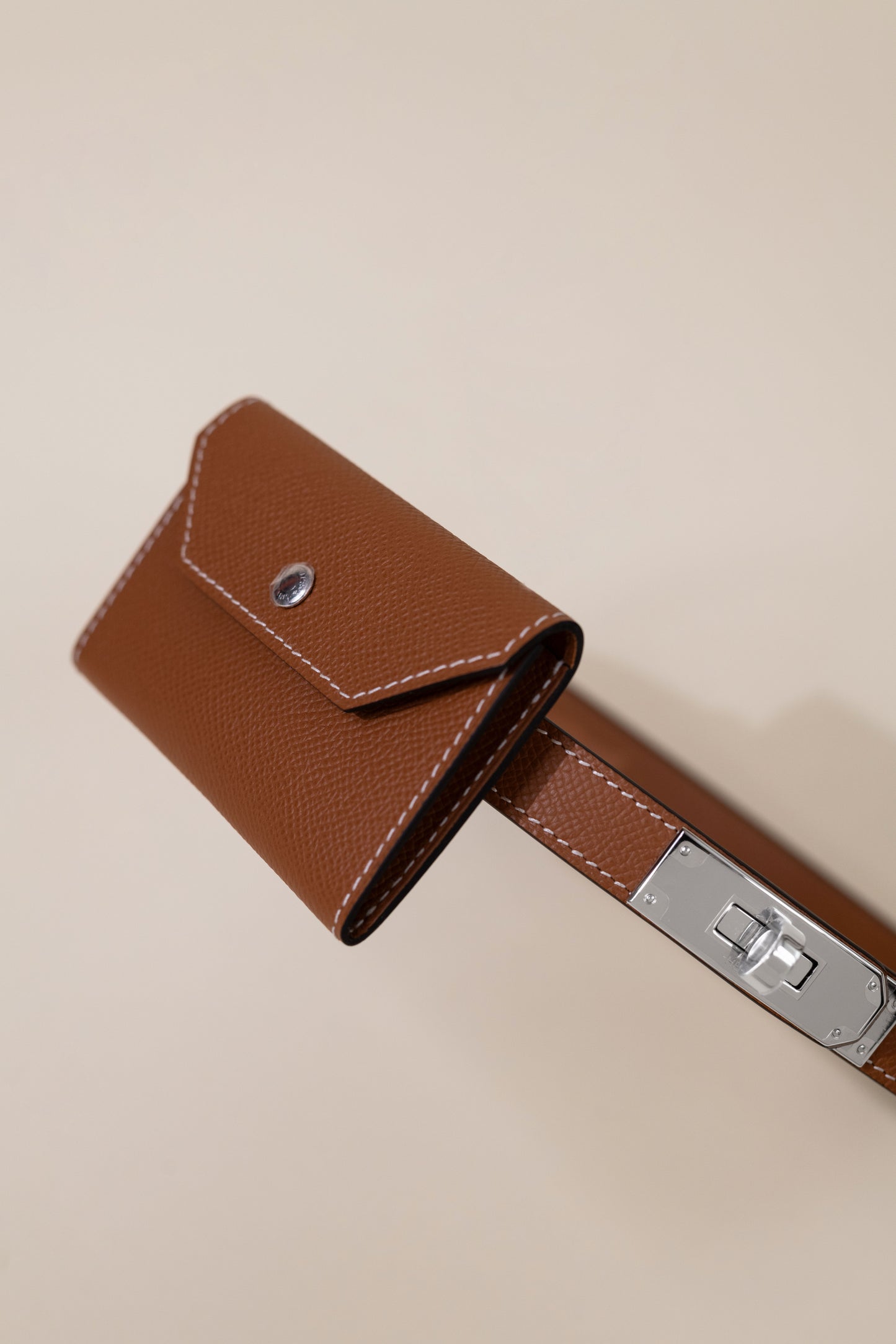 Hermès Kelly Pocket Belt in Gold PHW