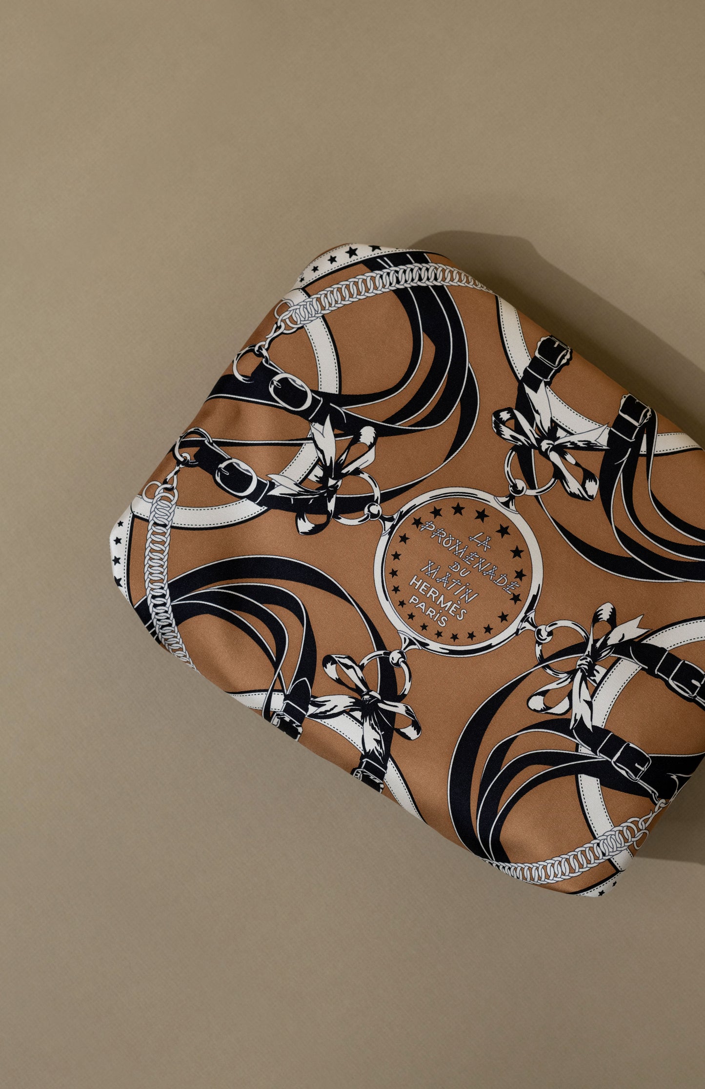 Hermès Balusoie Bag in Biscuit