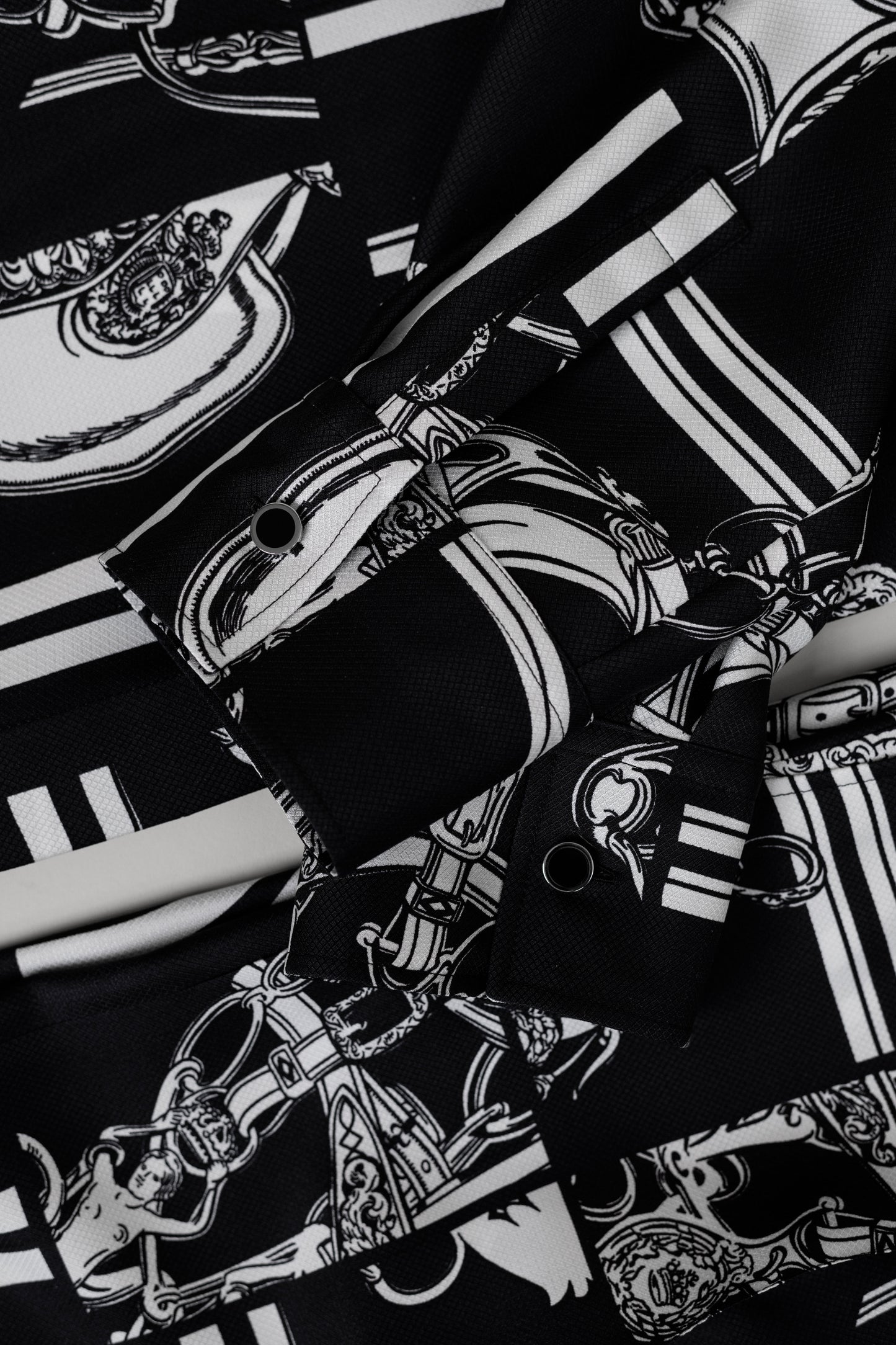 Hermès "En Desordre Finesse" Top & Pants