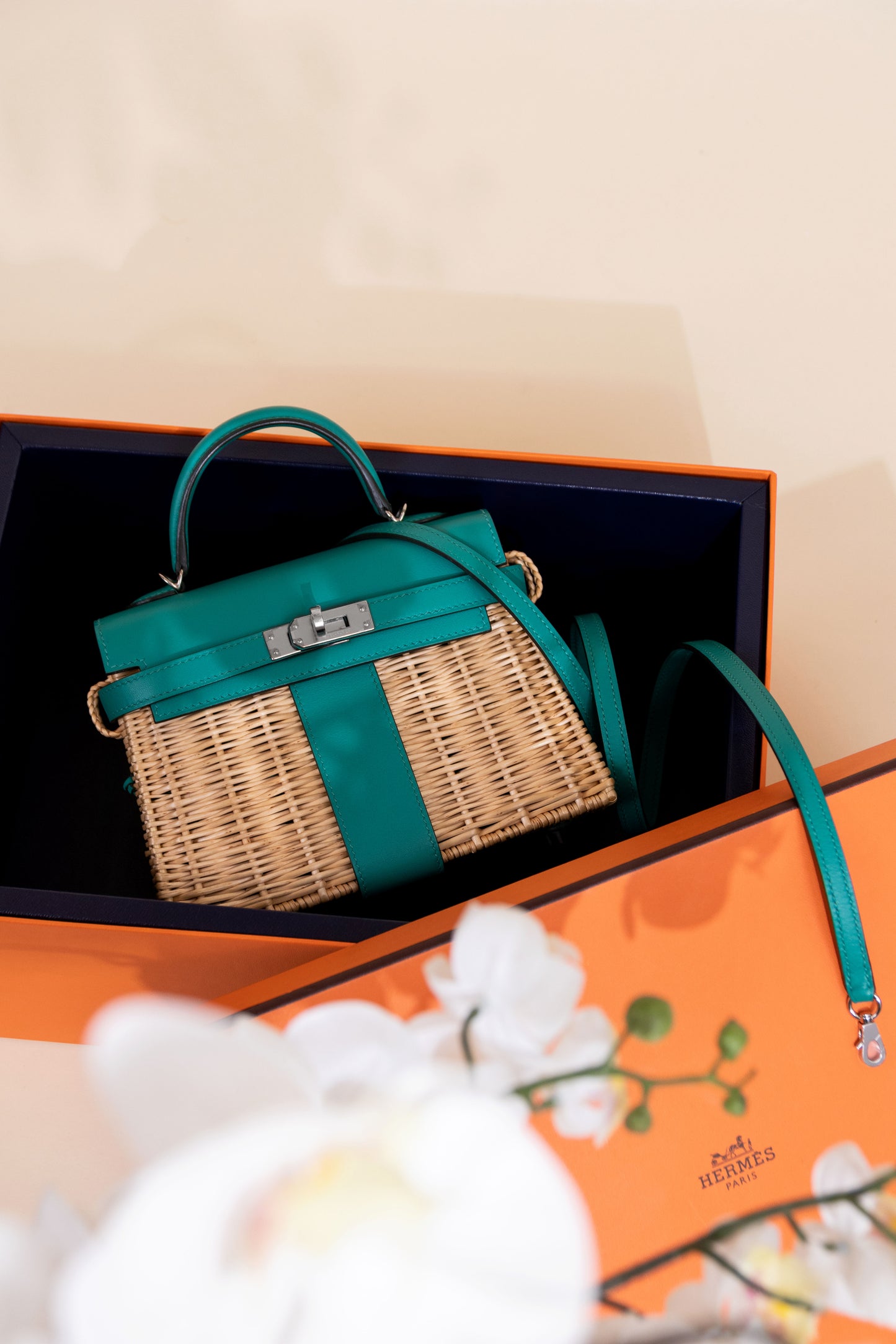Hermès Mini Kelly Picnic in Natural/Vert Verone PHW