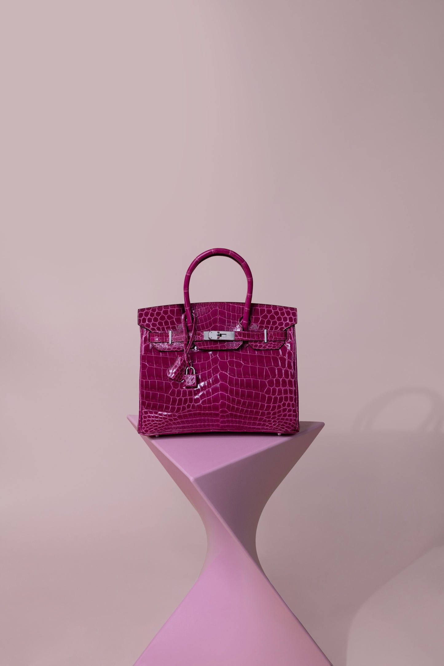 Hermès Birkin 30 Shiny Crocodile in Rose Pourpre PHW