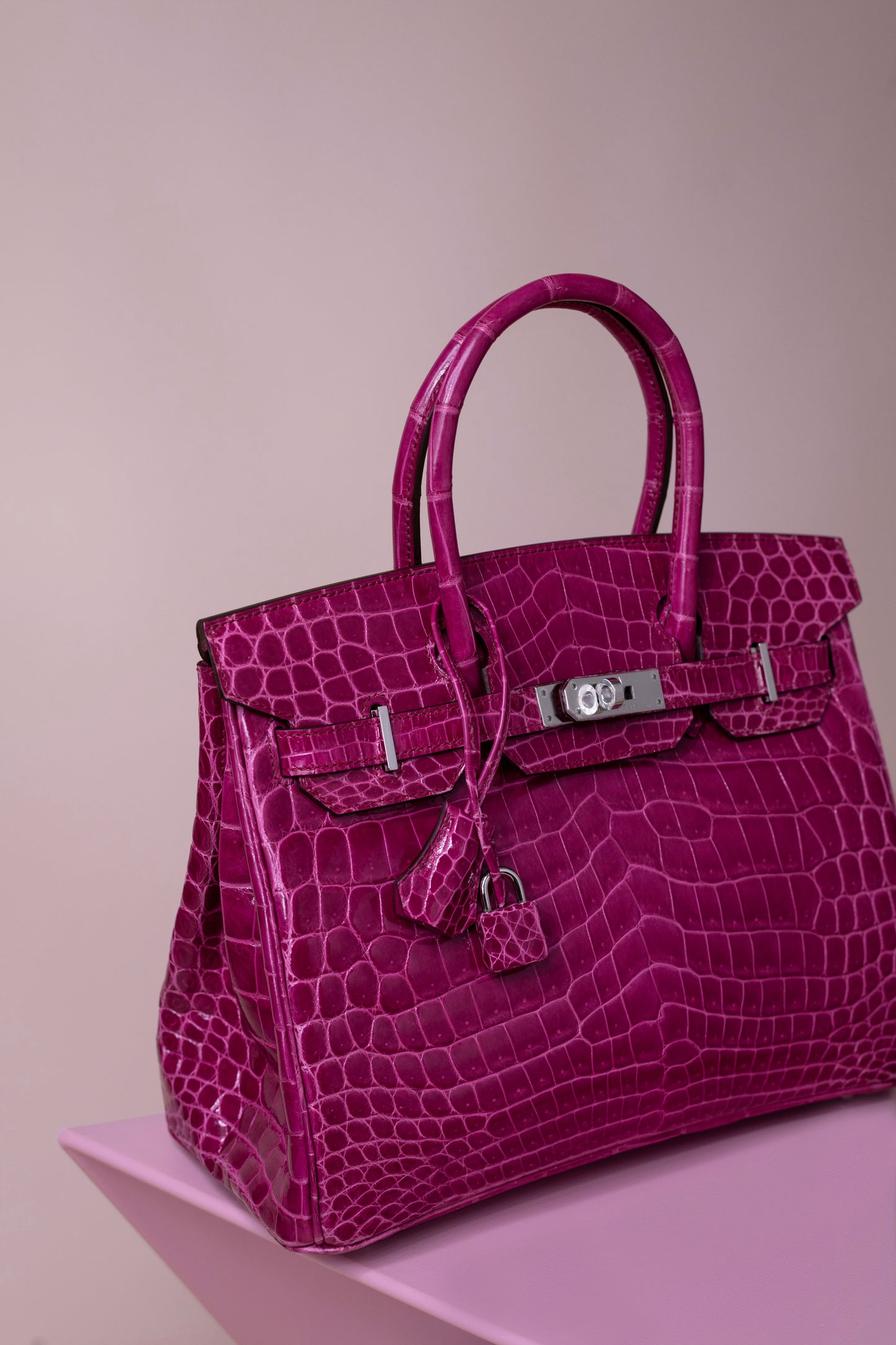 Hermès Birkin 30 Shiny Crocodile in Rose Pourpre PHW