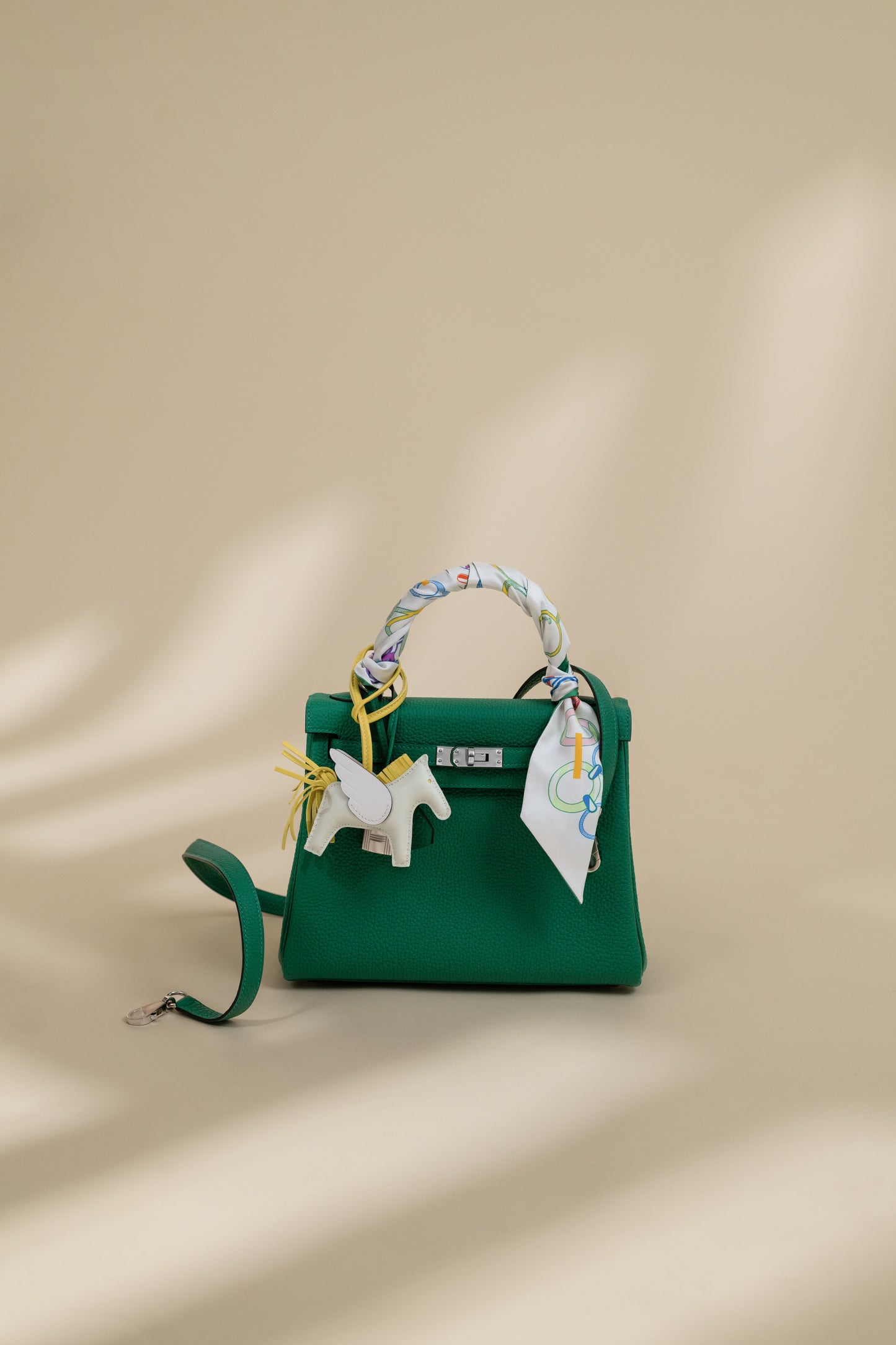 Hermès Kelly 25 Togo in Vert Vertigo PHW