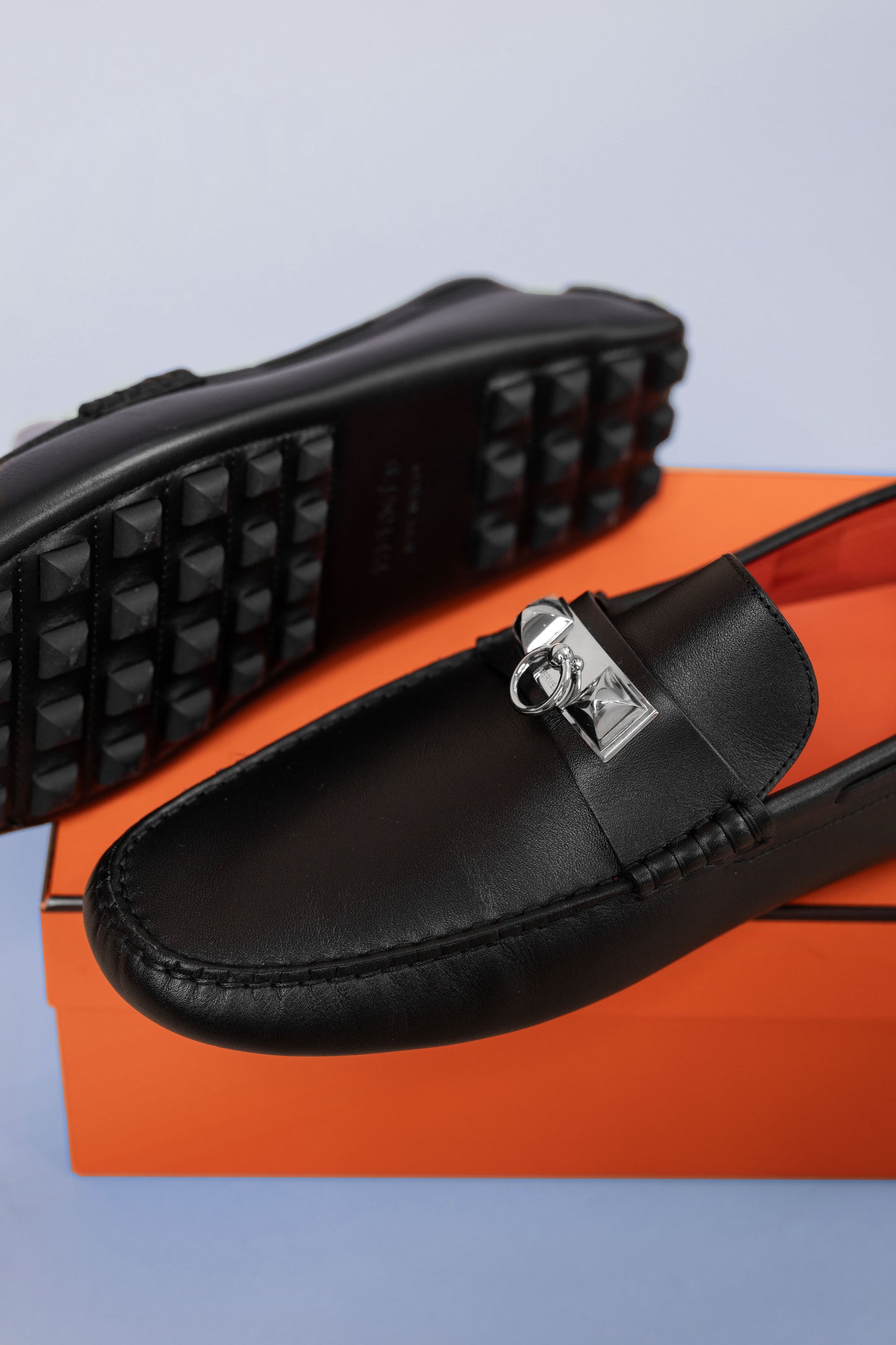 Hermès Irving Black Loafers with Kelly 25 Epsom Depeches in Black PHW