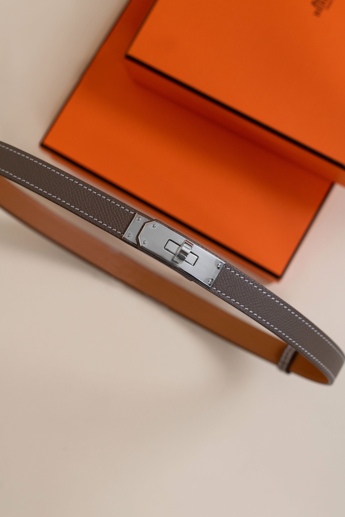 Hermès Kelly Belt in Etoupe with RGHW & PHW
