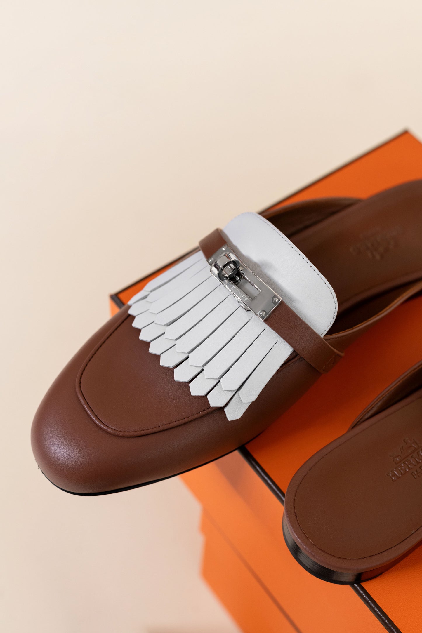 Hermès Oz Mule in Gold & White PHW