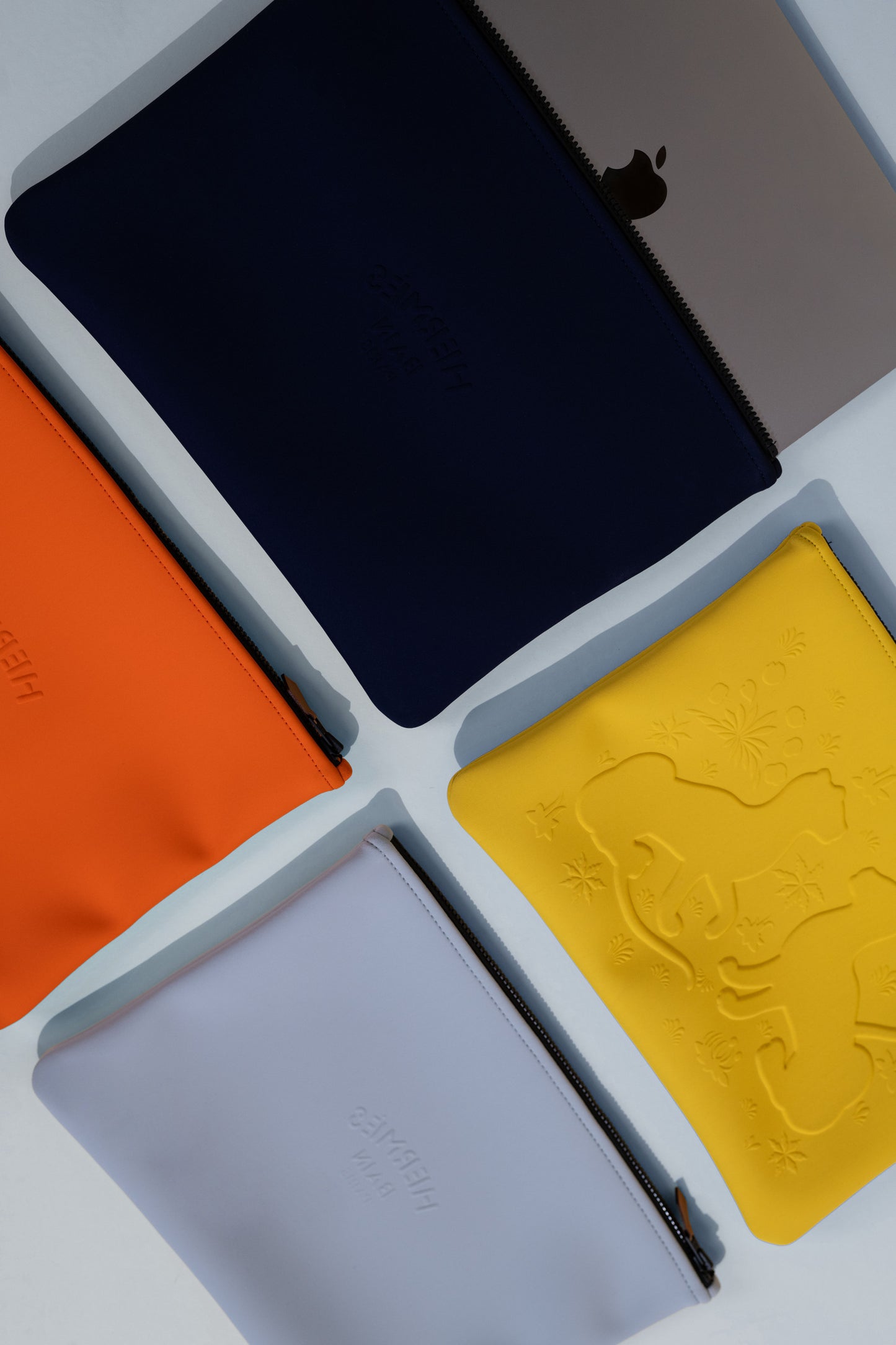 Hermès Bain Pouches