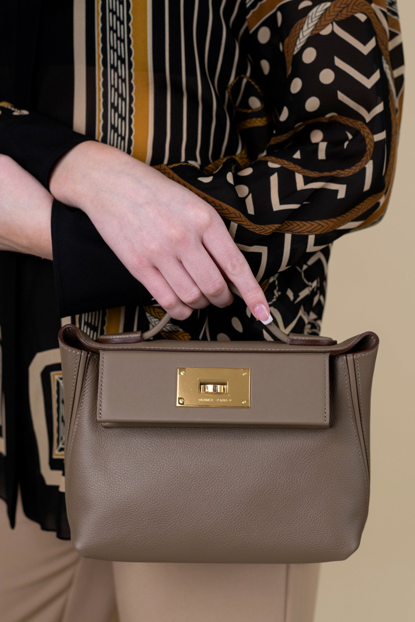 Hermès Mini 24/24 in Etoupe GHW