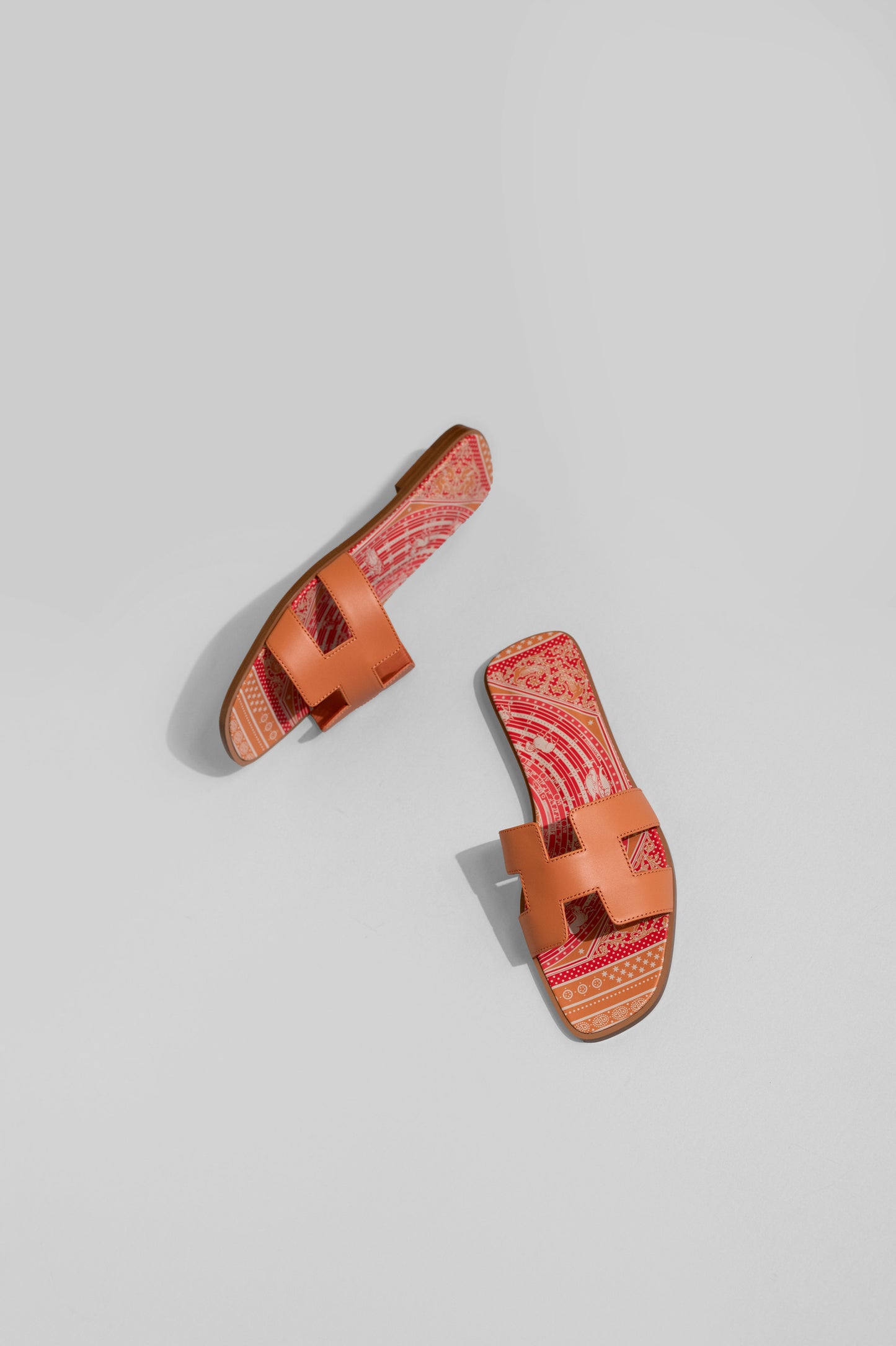 Hermès Oran Sandals in Orange Terracotta