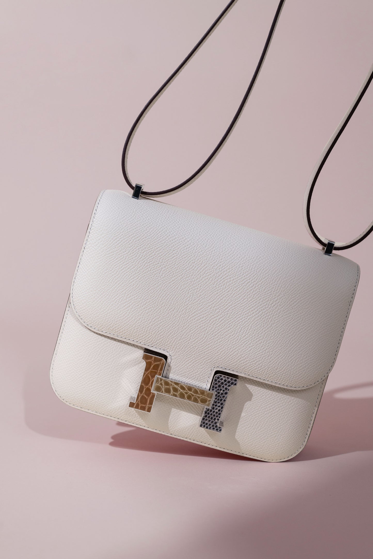 Hermès Mini Constance 18 Nata with Exotic Buckle