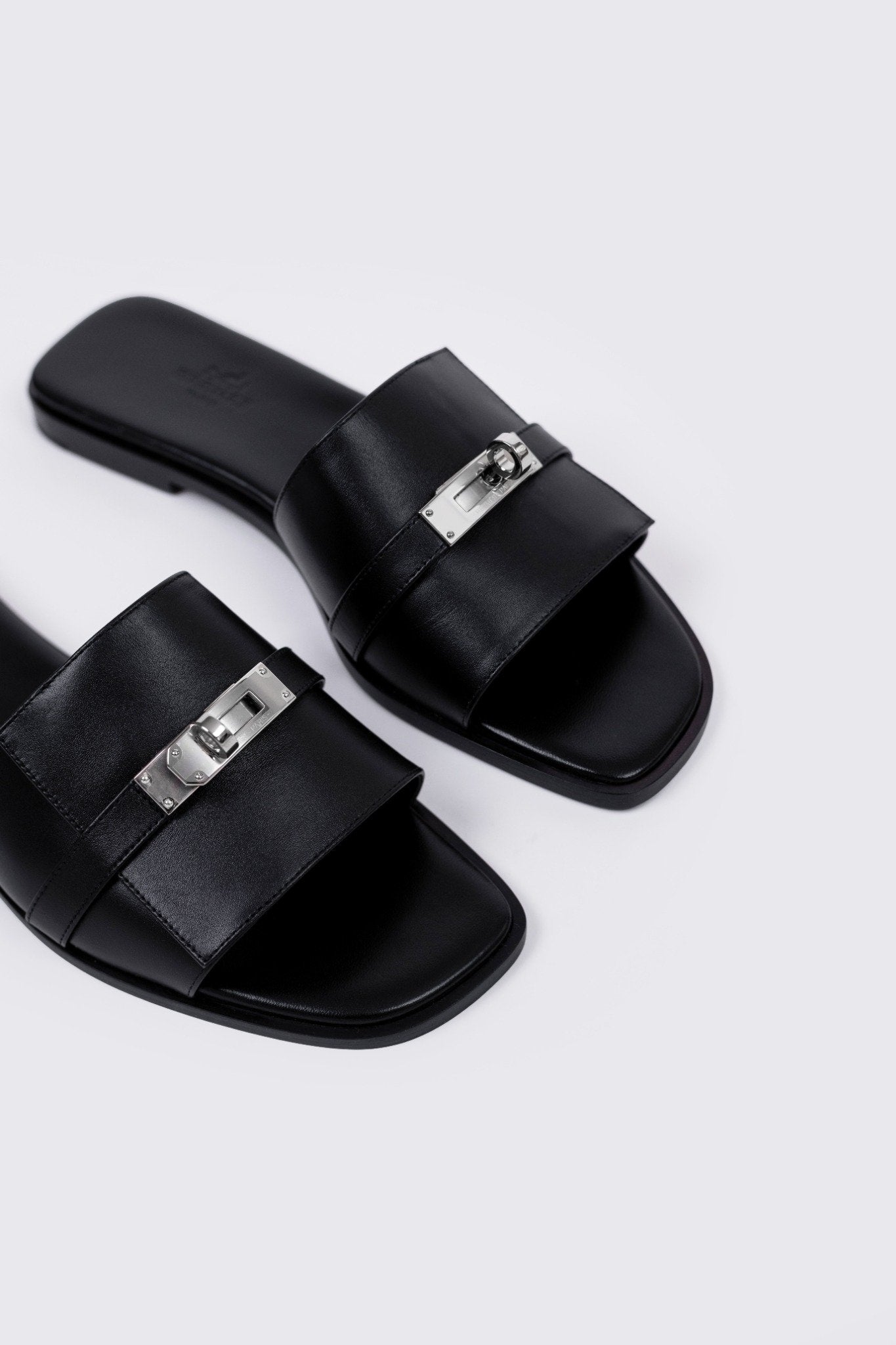 Hermès Giulia Black Sandals PHW