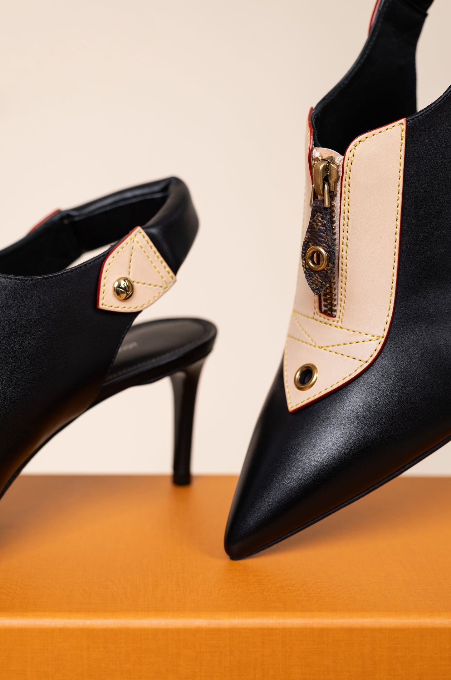 حذاء Louis Vuitton Allure Slingback ذو الكعب الأسود
