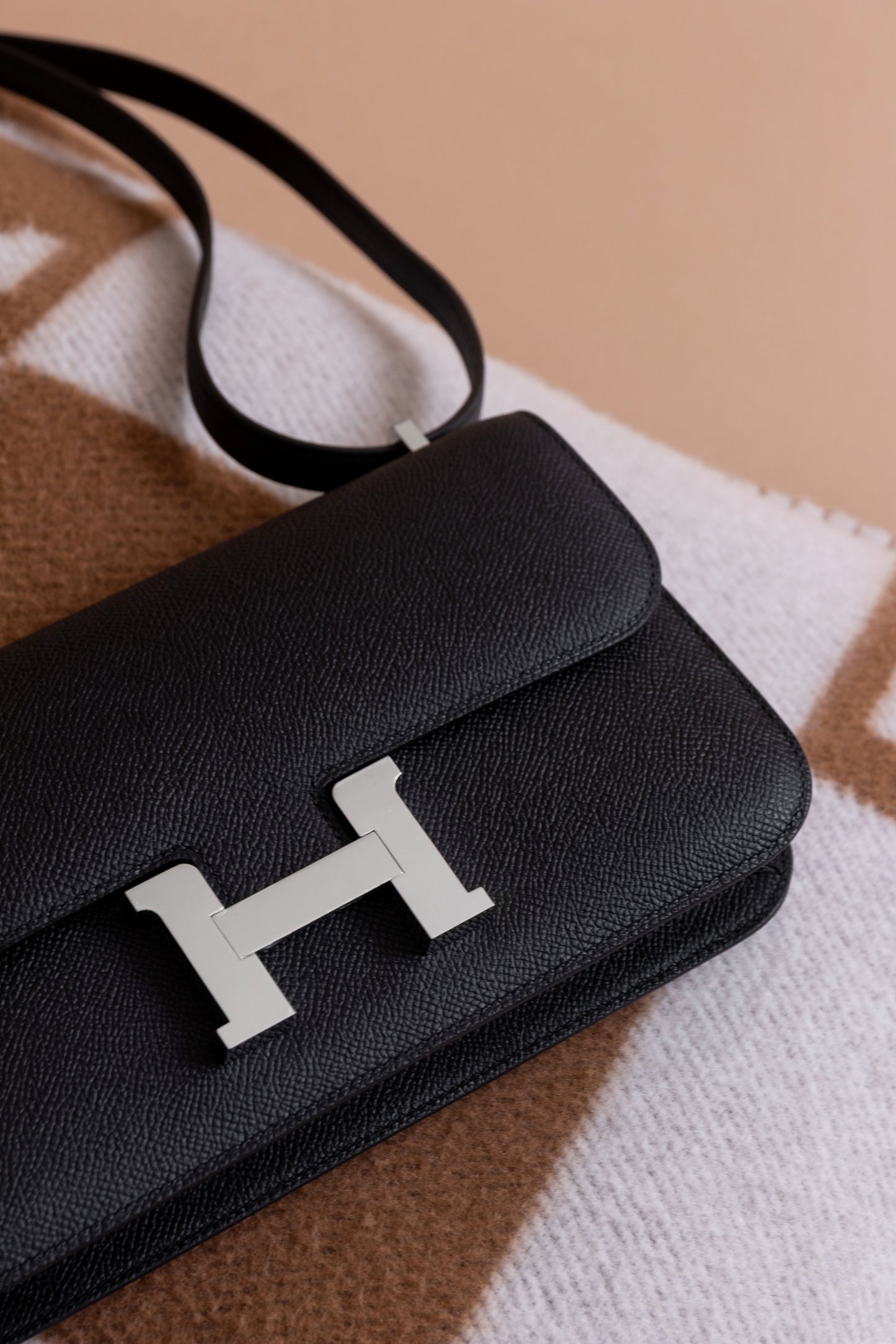 Hermès Constance Elan Epsom Black PHW
