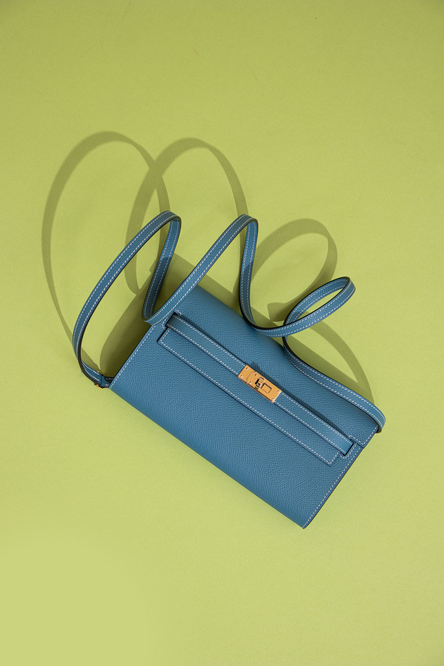 Hermès Kelly Wallet To Go in Blue Jean GHW