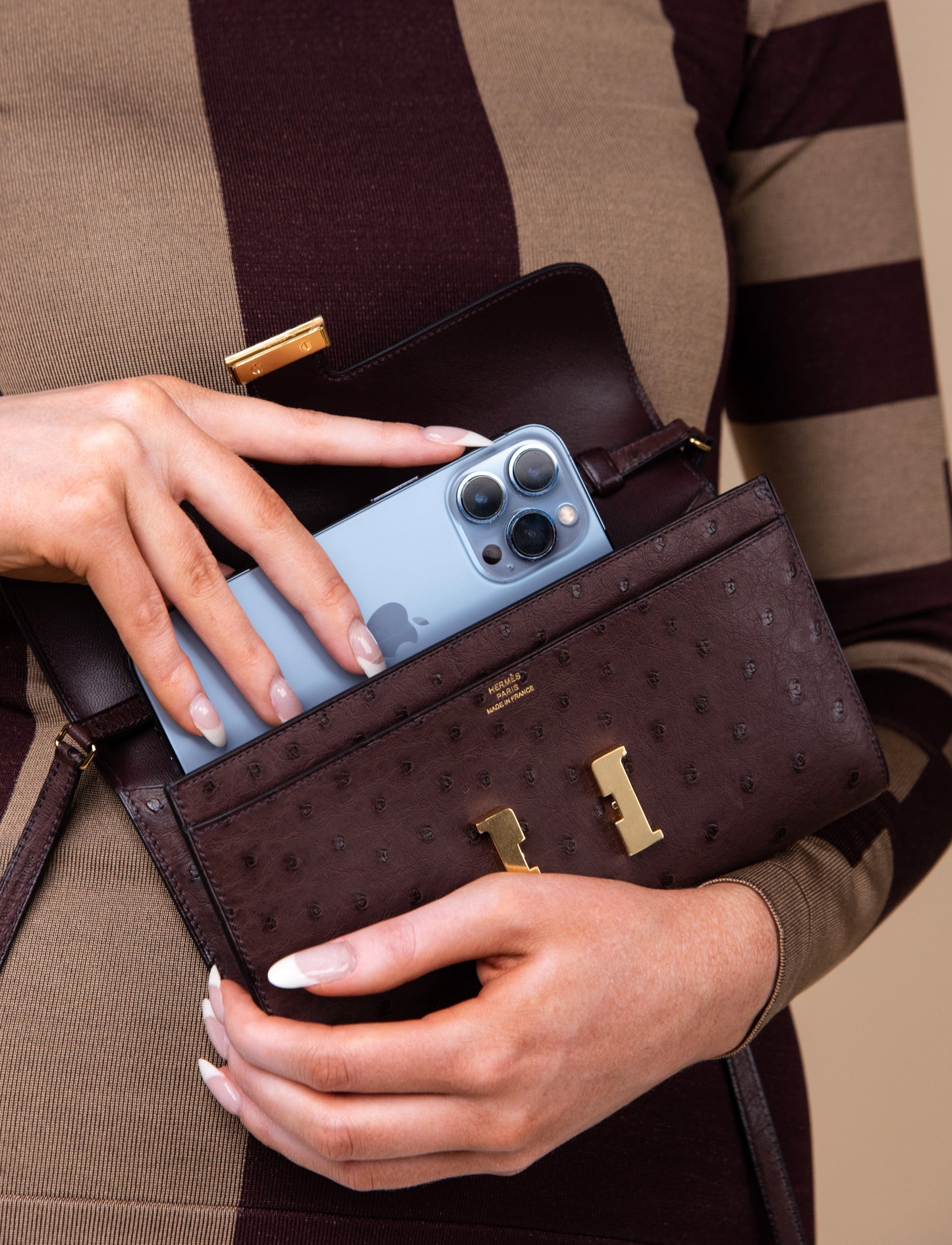 Hermès Constance To Go Ostrich Rouge Sellier GHW