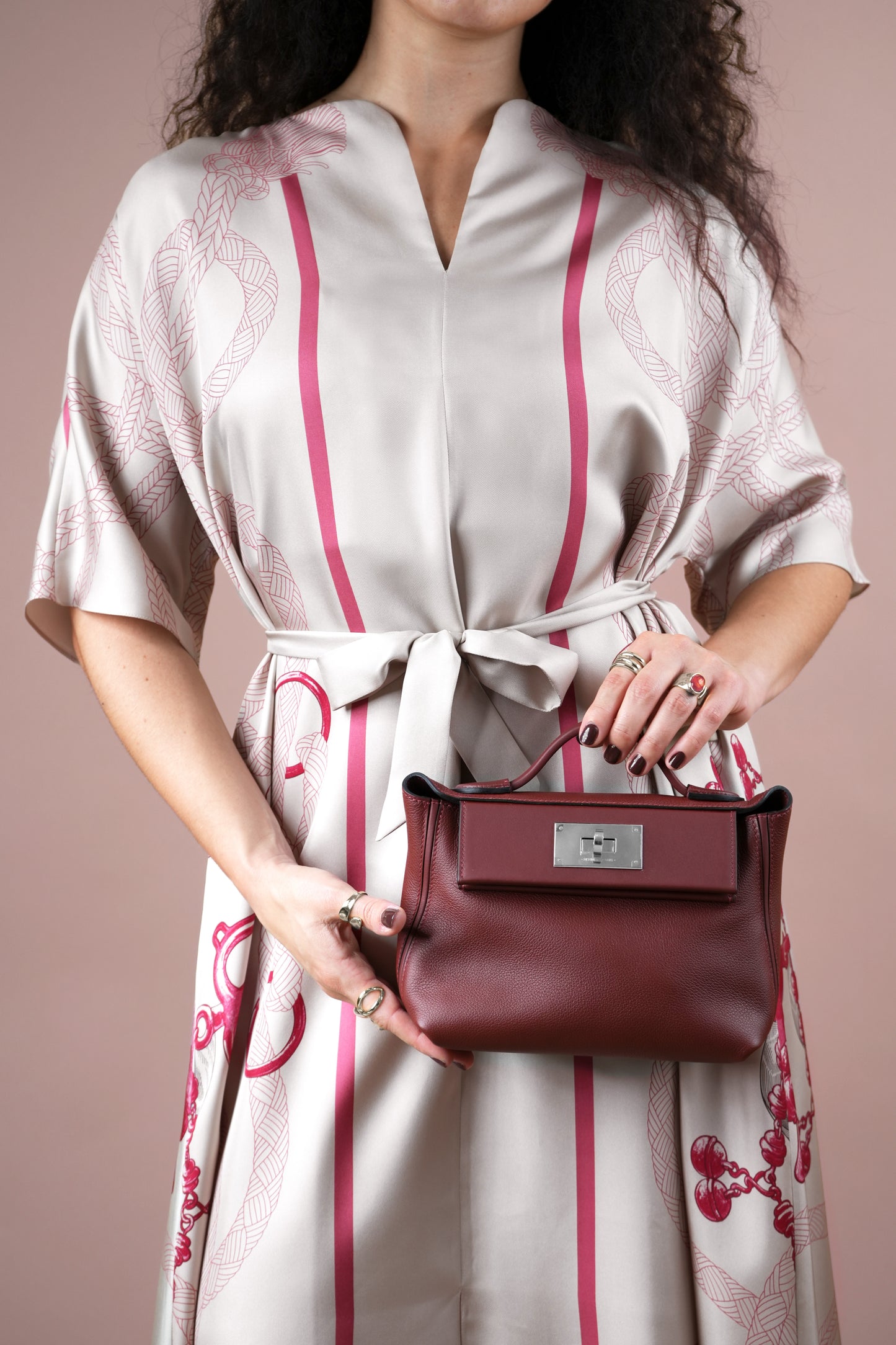 Hermès "Palefroi Remix" Caftan in Beige Avoine & 24/24 Rouge H PHW