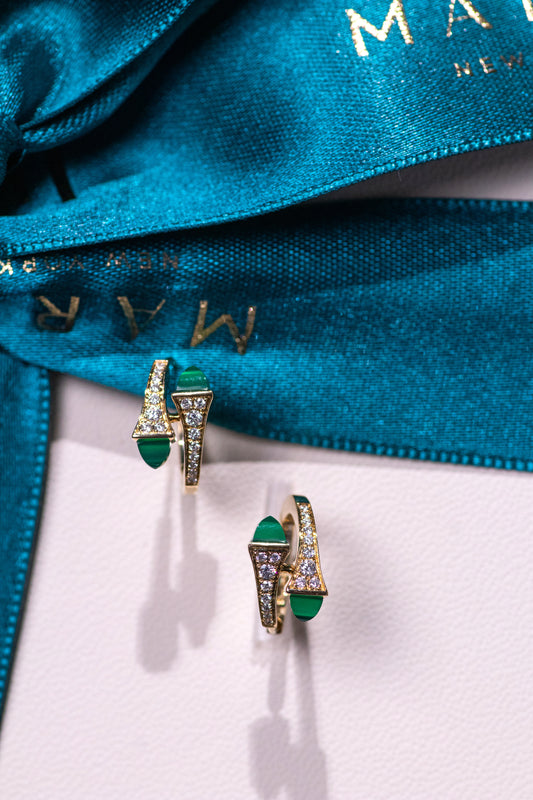 أقراط مارلي كليو الماسية من الذهب الوردي/العقيق الأخضر