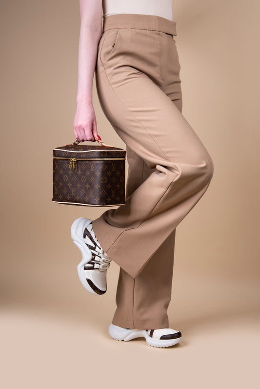 حقيبة لويس فيتون مونوغرام فانيتي بي بي