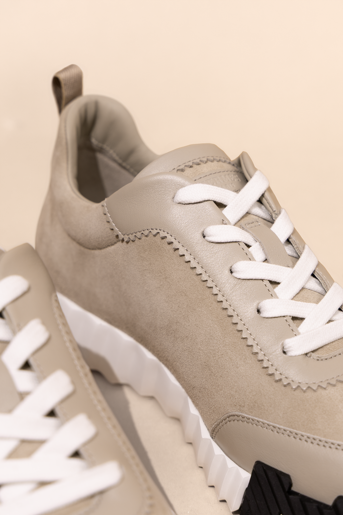 Hermès Bouncing Velvet Sneakers in Beige Esquisse