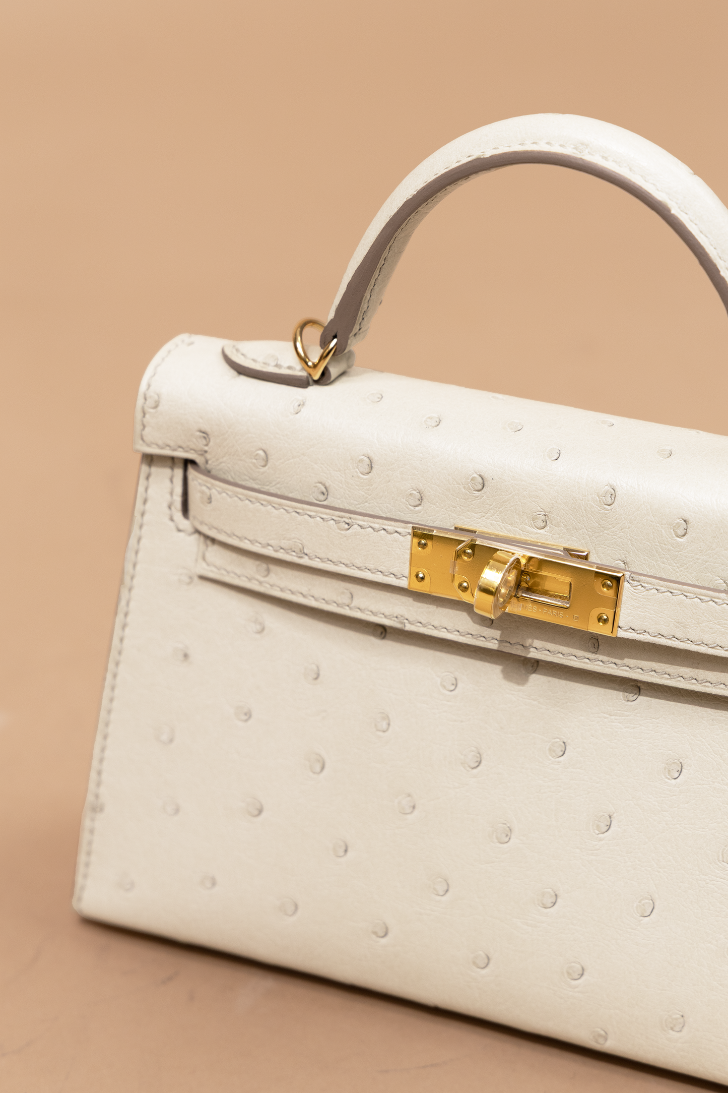 Hermès Mini Kelly 20 Ostrich in Beton GHW