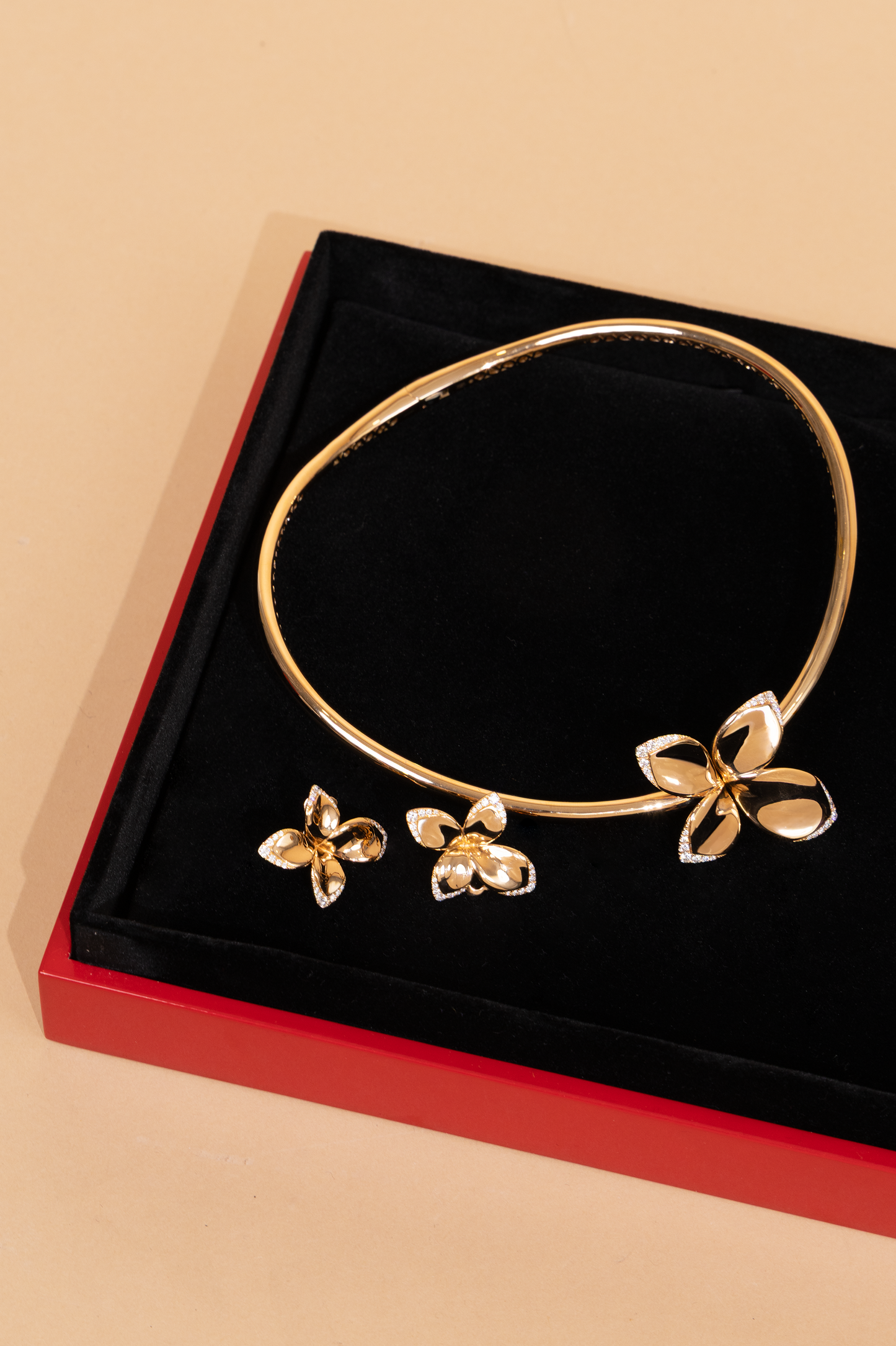 Pasquale Bruni Giardini Segreti Flower Choker & Earrings Set