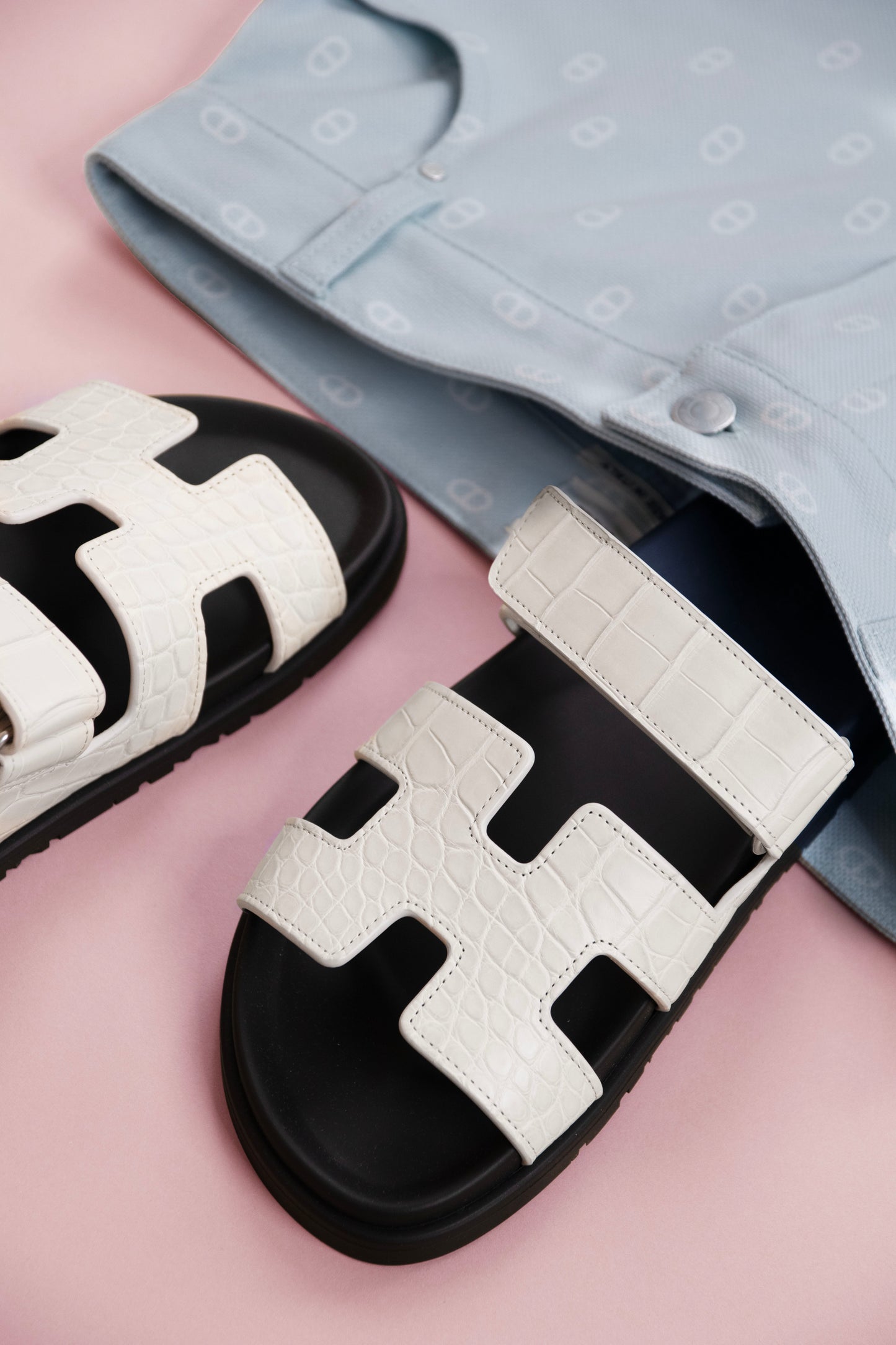 Hermès White Chypre Matte Alligator Sandals