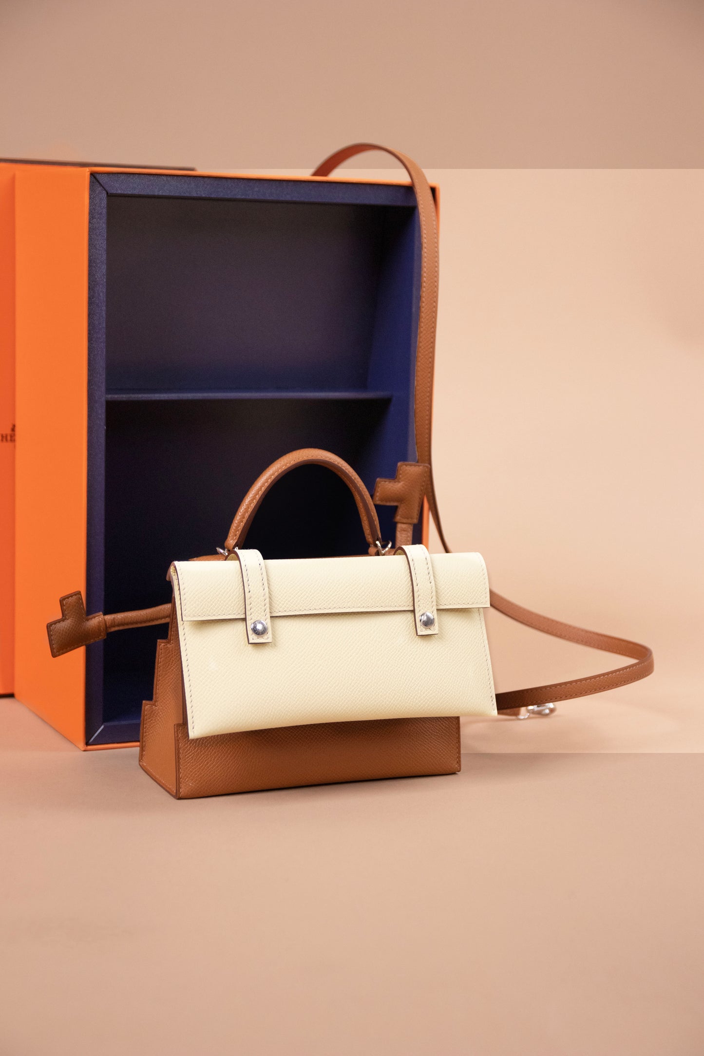 Hermès Kelly Mini Doll Picto in Gold PHW