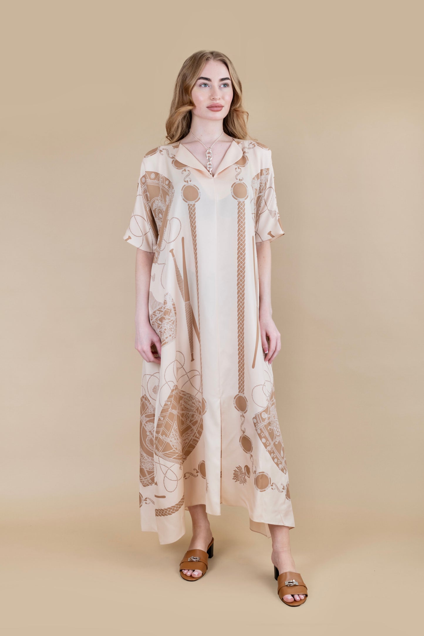 Hermès Caftan in Blanc Poros