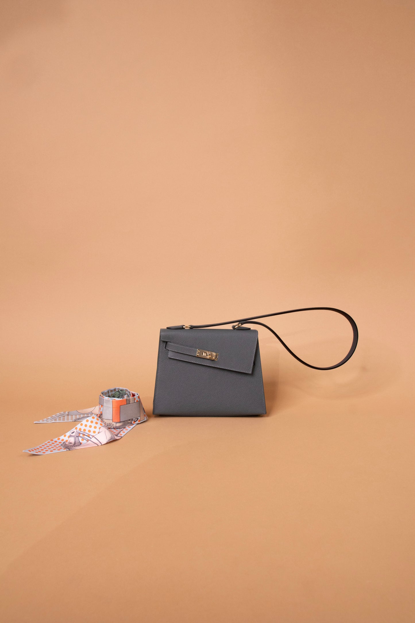 Hermès Kelly Desordre Epsom Gris Misty PBHW