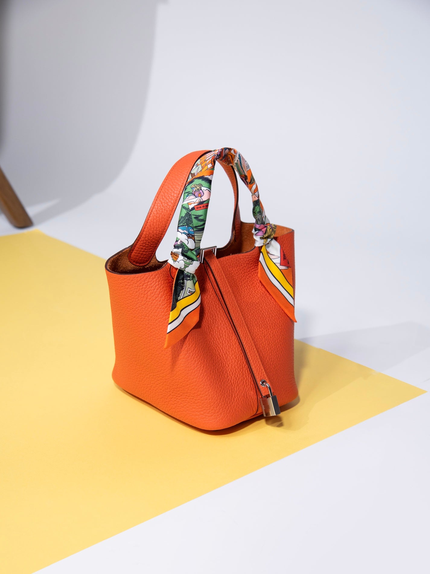 Hermès Picotin 18 Orange Feu PHW