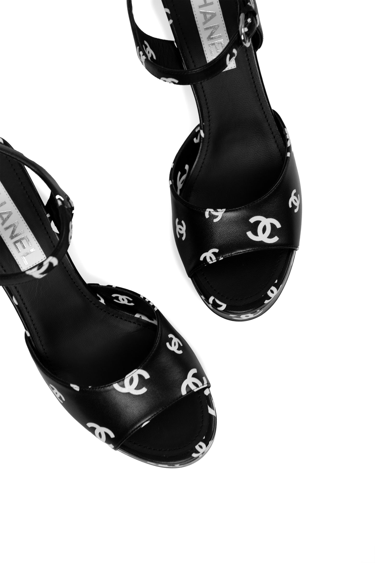 Chanel Black Pumps