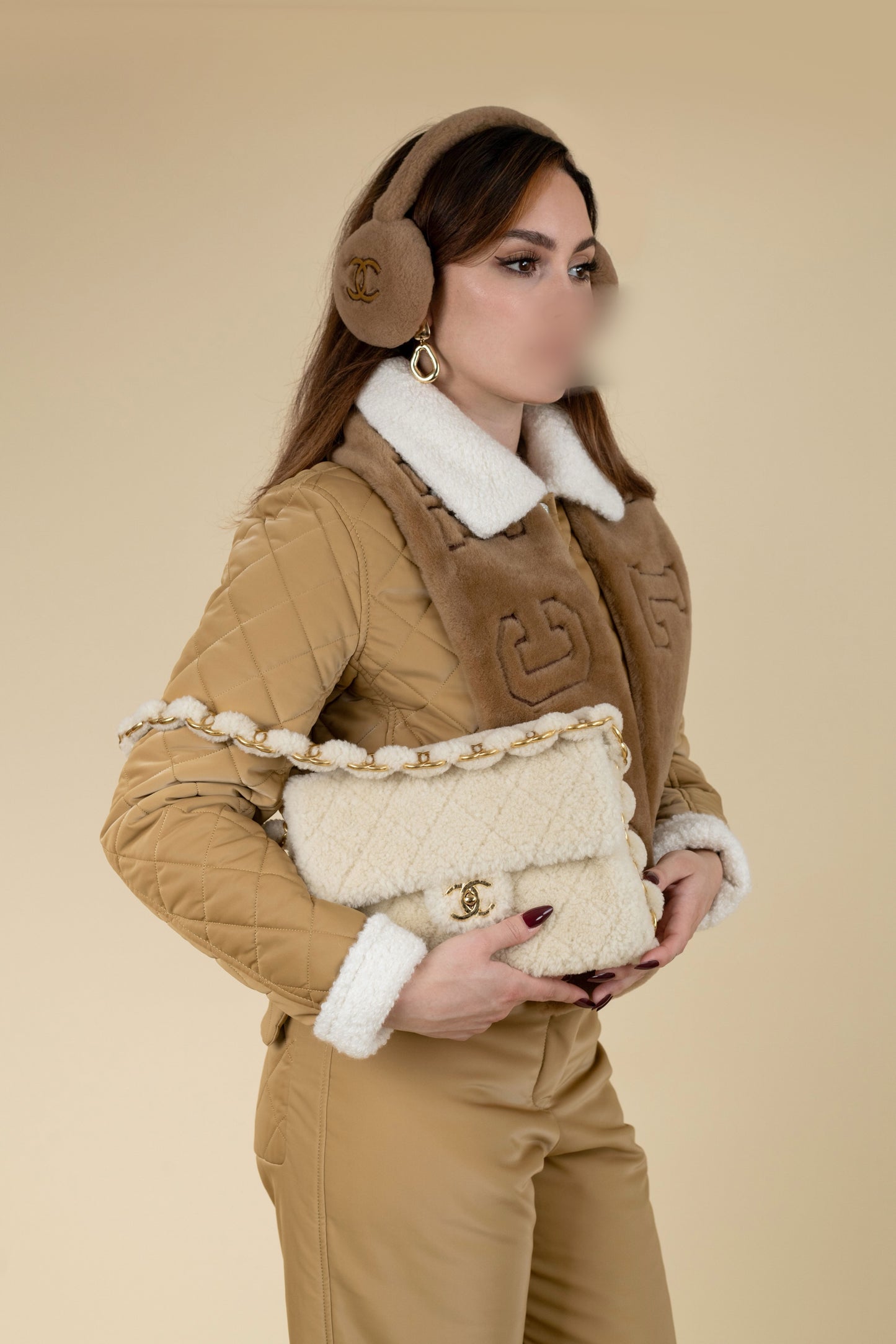 Chanel - Ski Set with Shearling Ivory Flap Bag