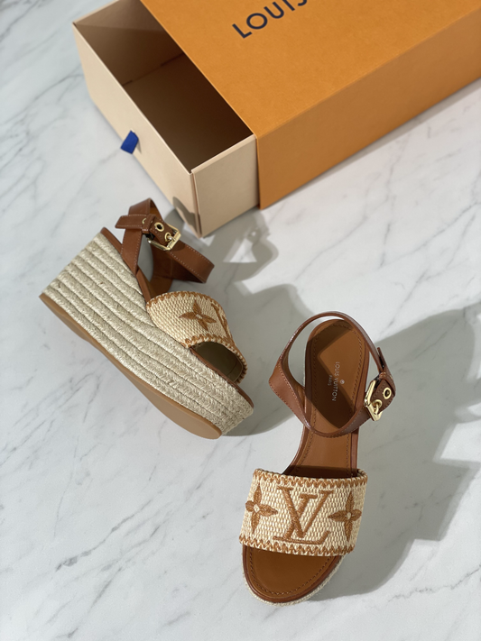 حذاء لويس فيتون ذو الكعب العالي