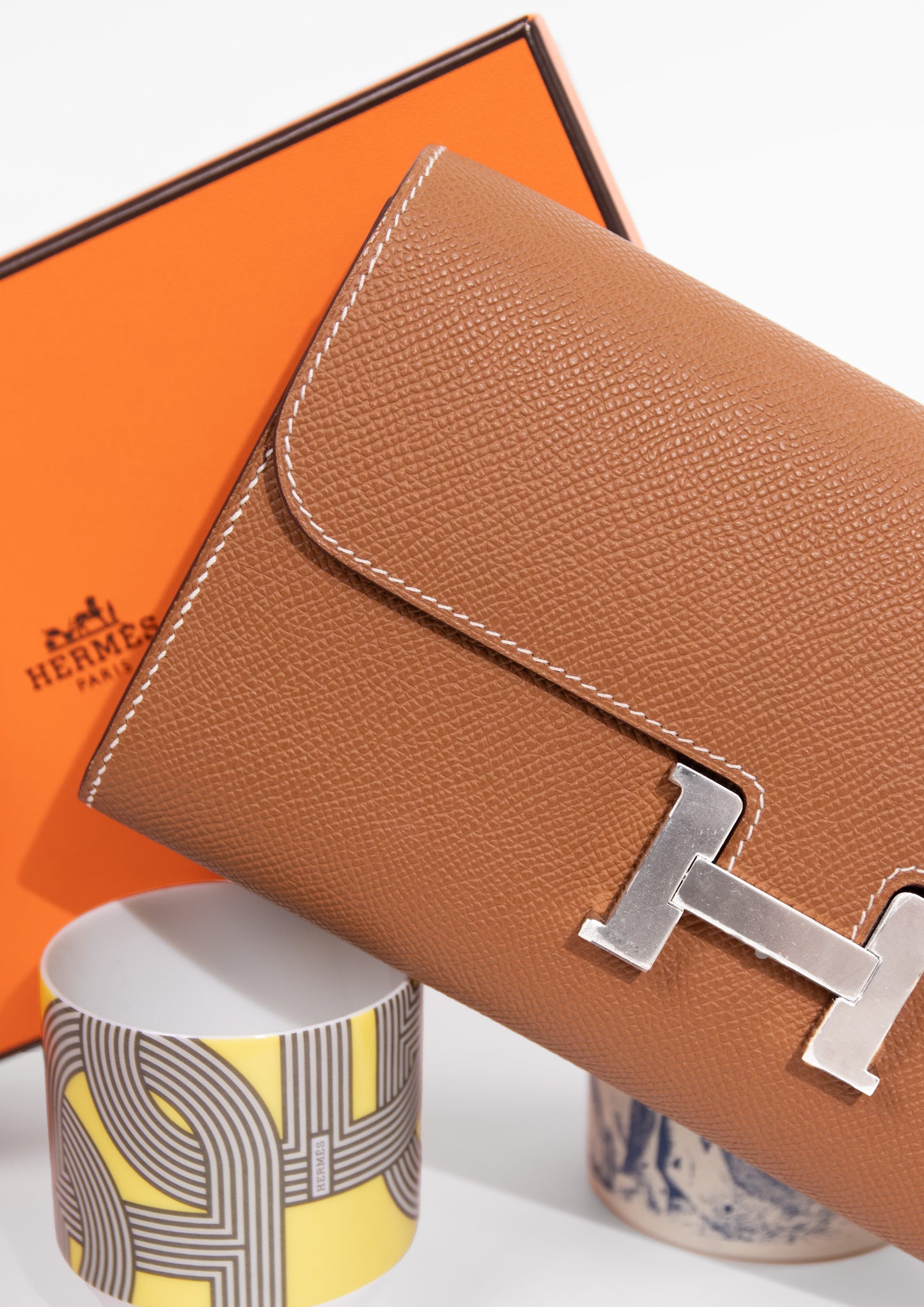 Hermès Constance Wallet To Go in Gold PHW