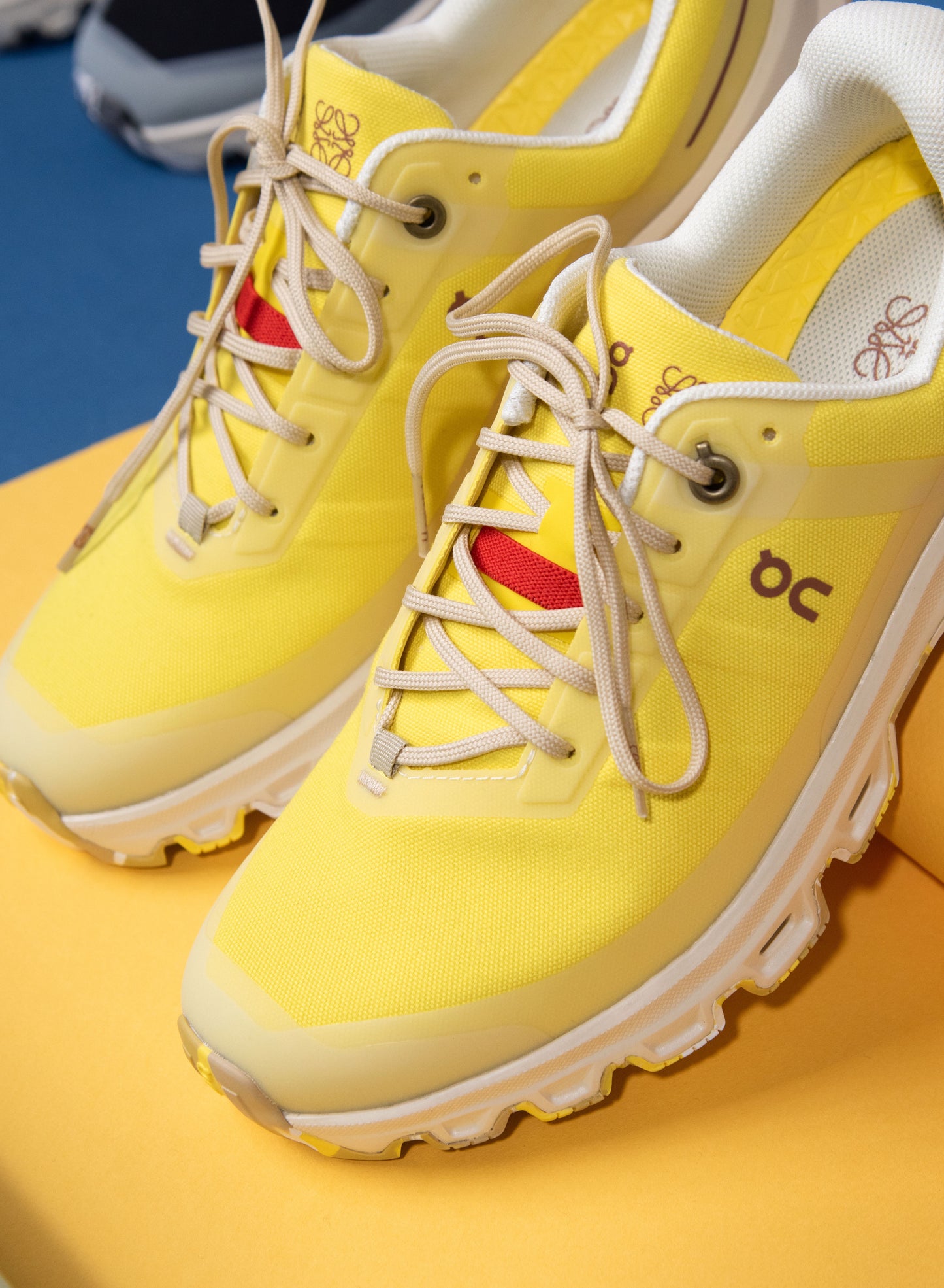 حذاء رياضي Loewe x On Cloudventure متعدد الألوان